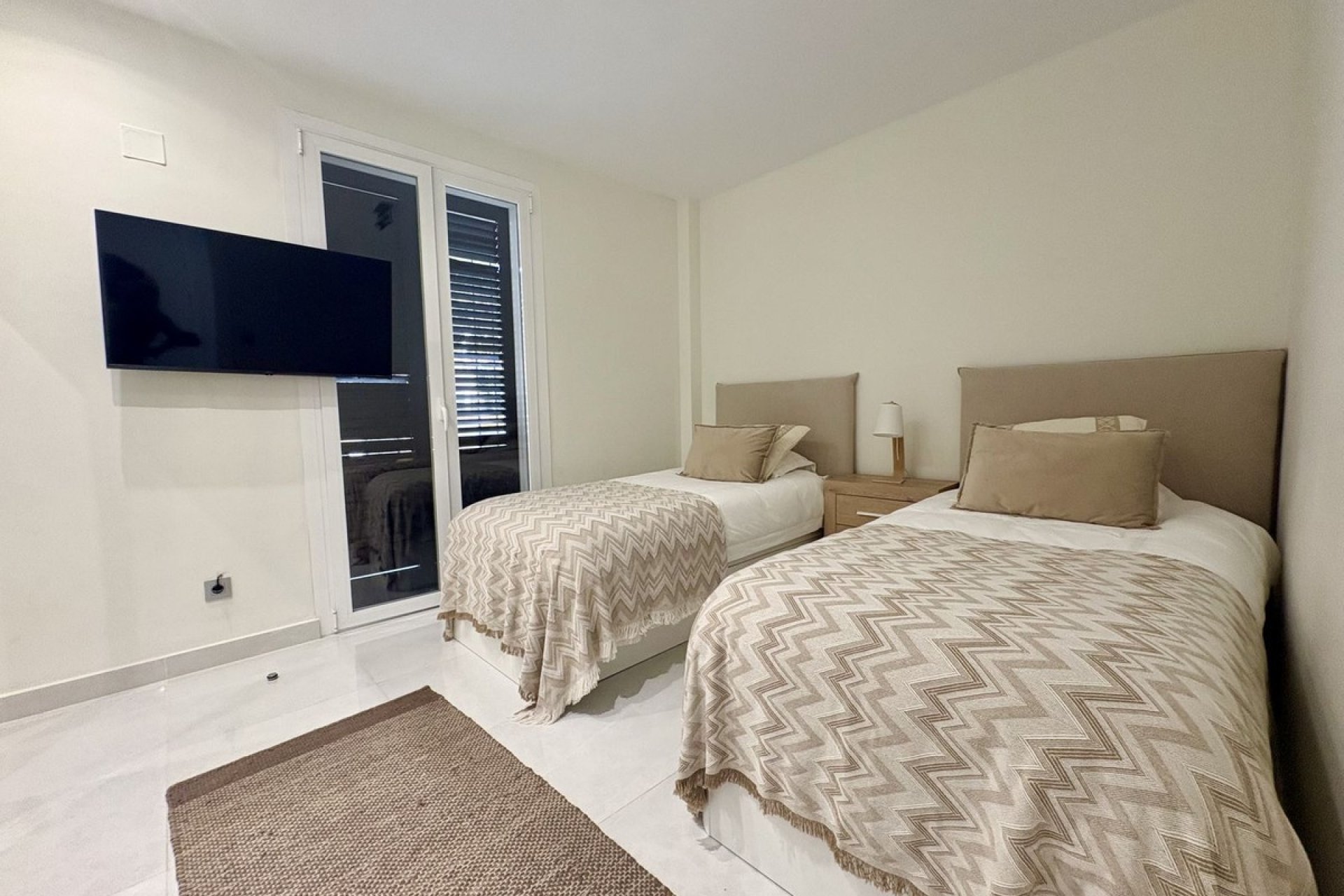 Rynek wtórny - apartment - Marbella - Elviria