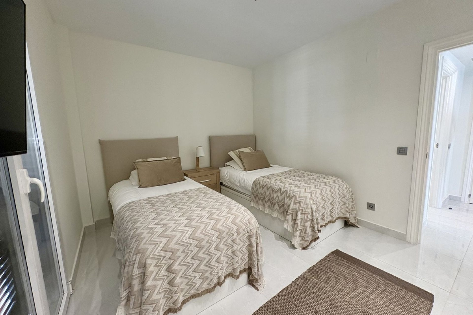 Rynek wtórny - apartment - Marbella - Elviria