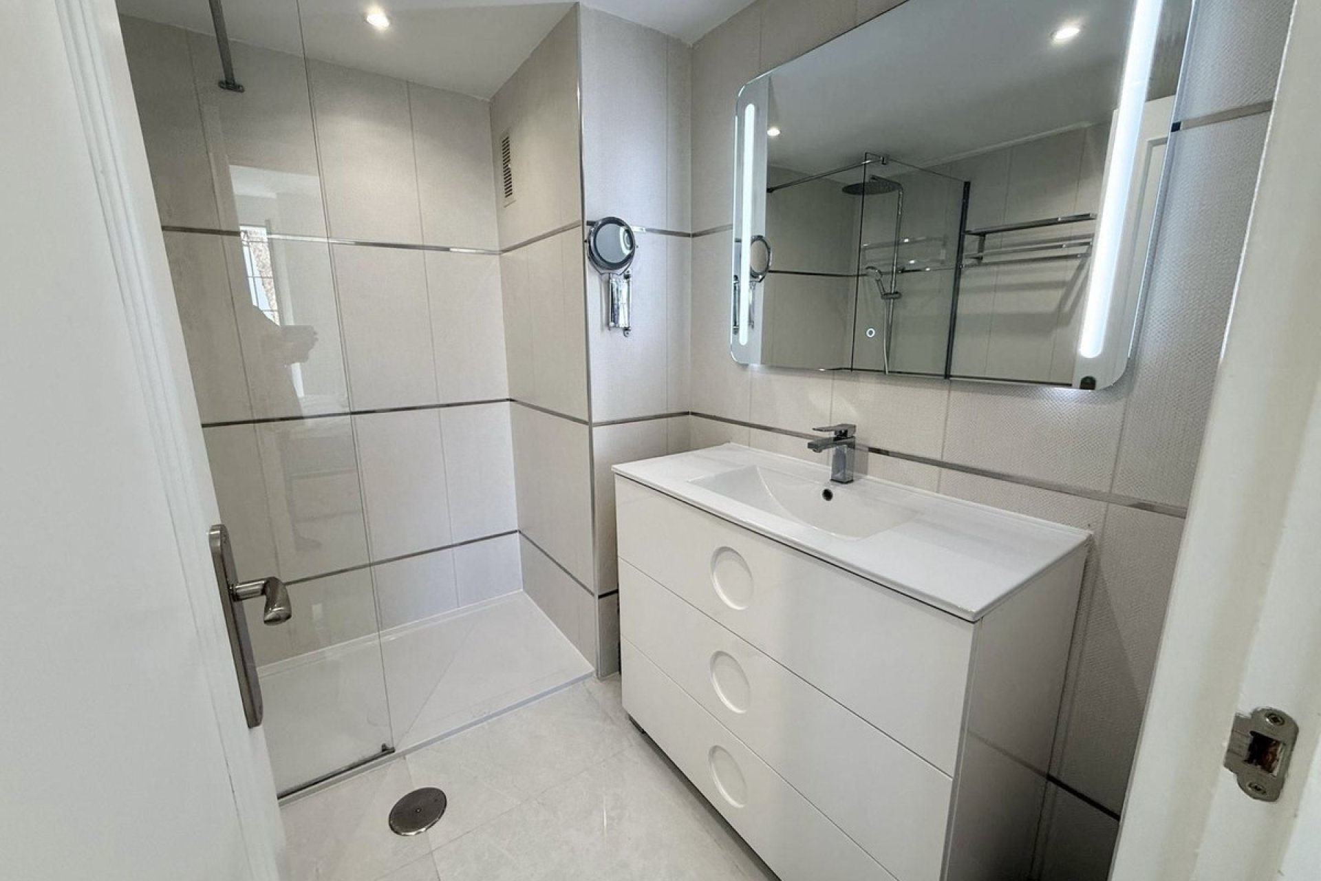 Rynek wtórny - apartment - Marbella - Elviria