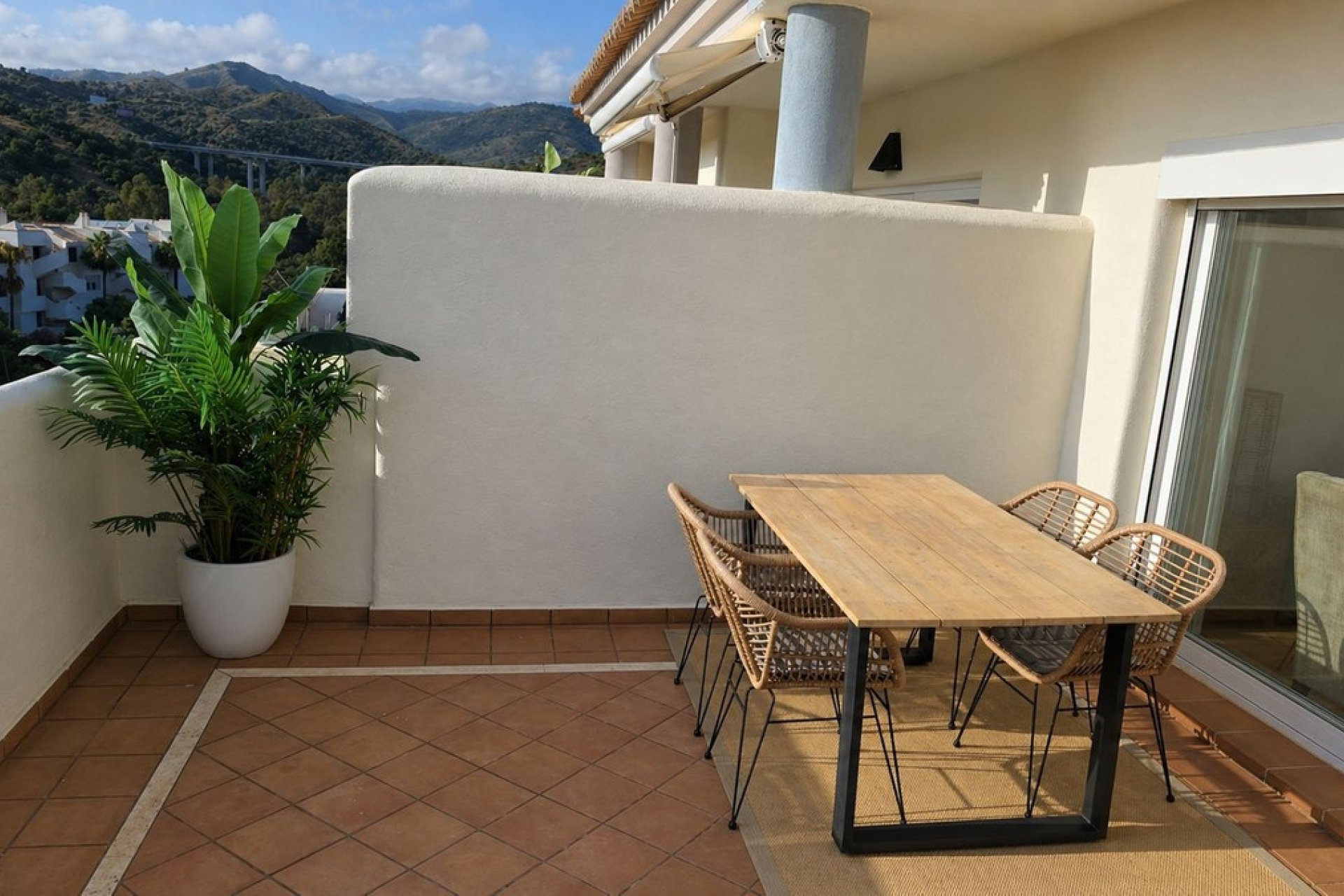Rynek wtórny - apartment - Marbella - Elviria