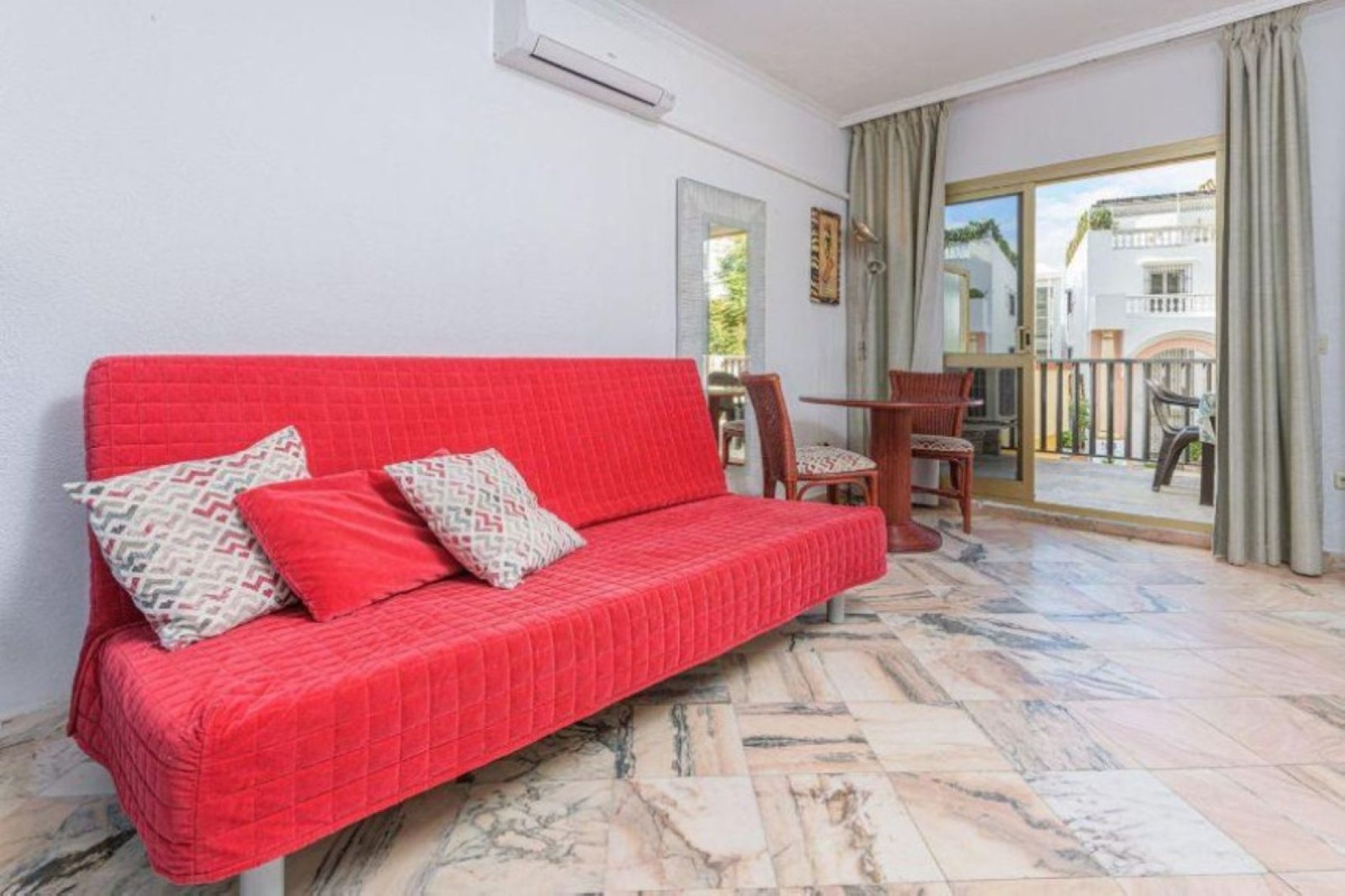 Rynek wtórny - apartment - Marbella - Elviria