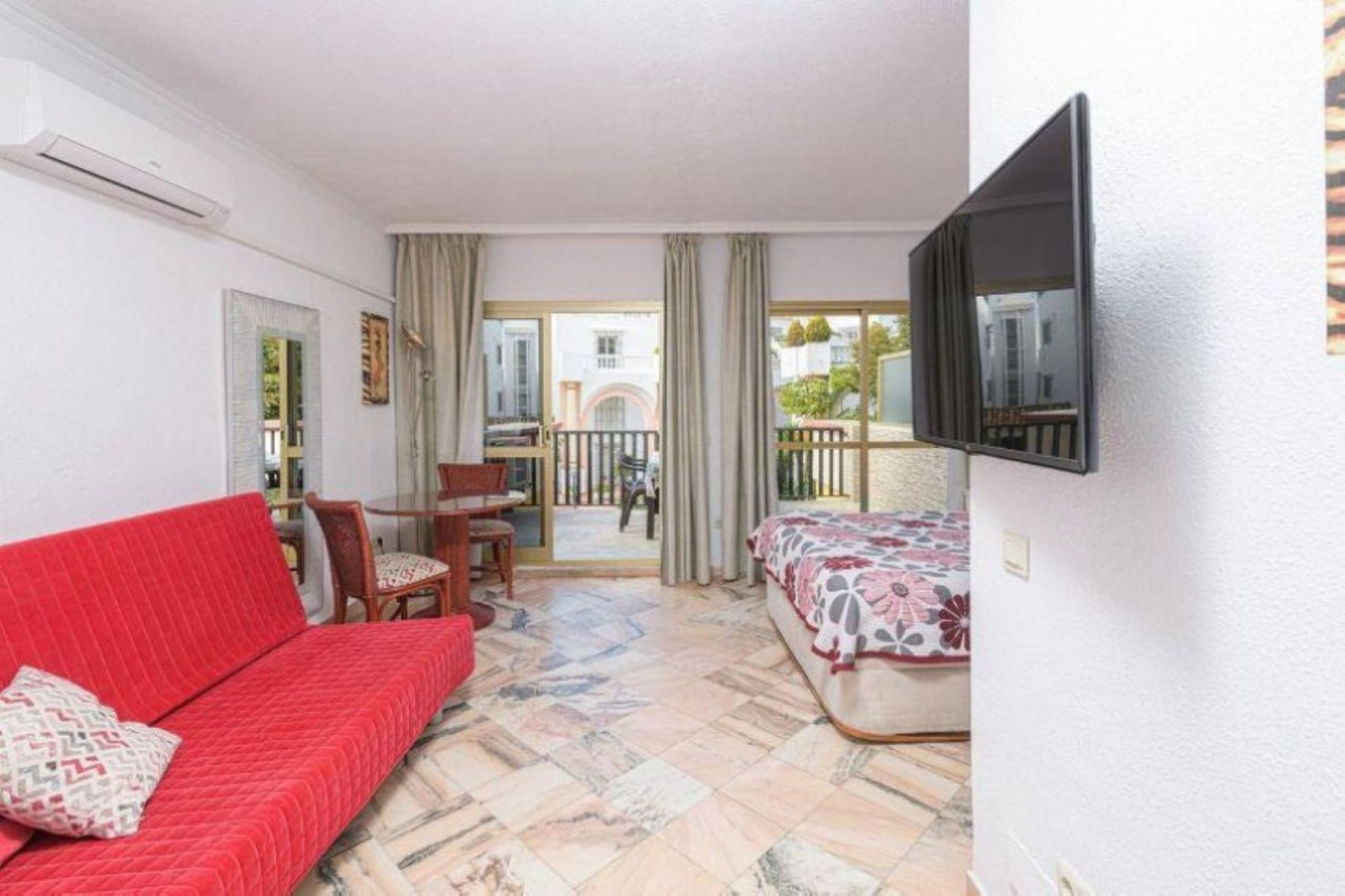 Rynek wtórny - apartment - Marbella - Elviria