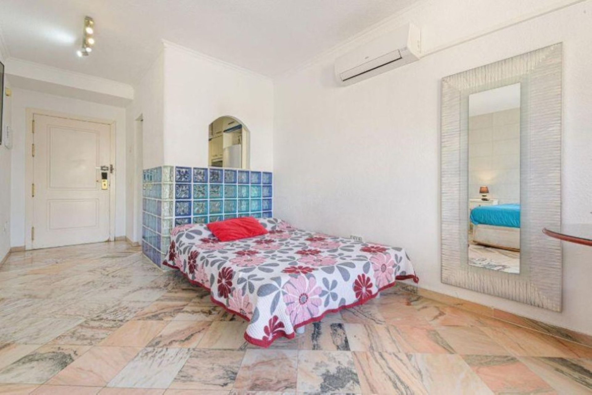 Rynek wtórny - apartment - Marbella - Elviria