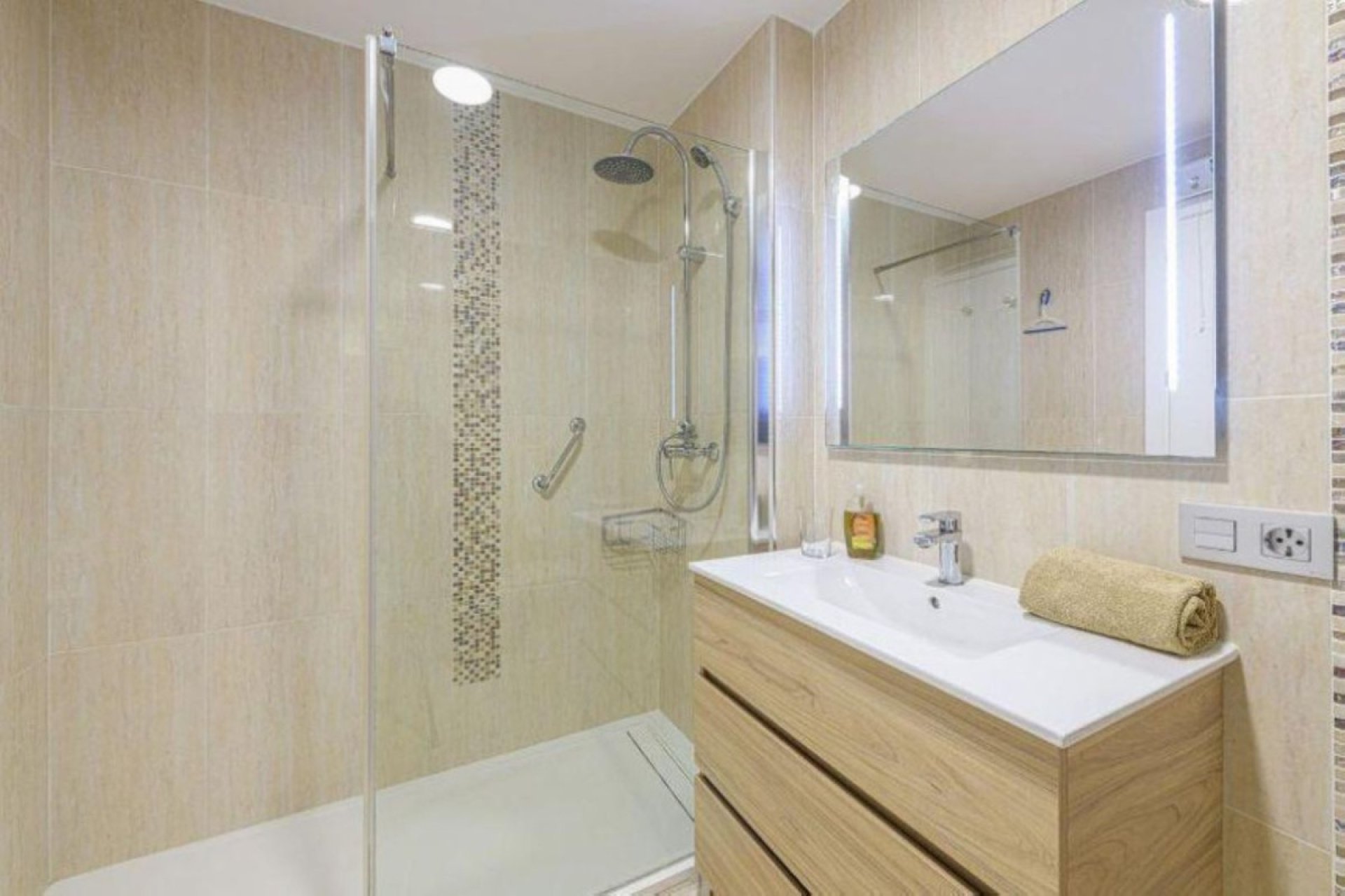 Rynek wtórny - apartment - Marbella - Elviria
