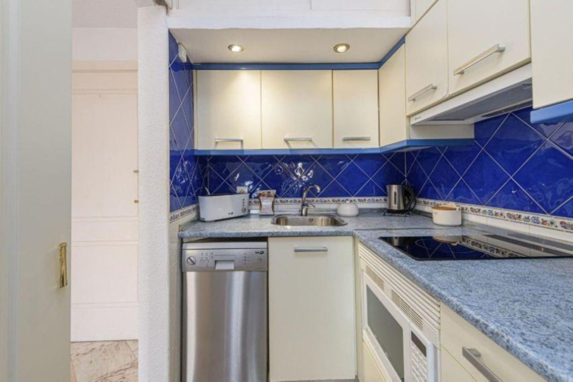Rynek wtórny - apartment - Marbella - Elviria