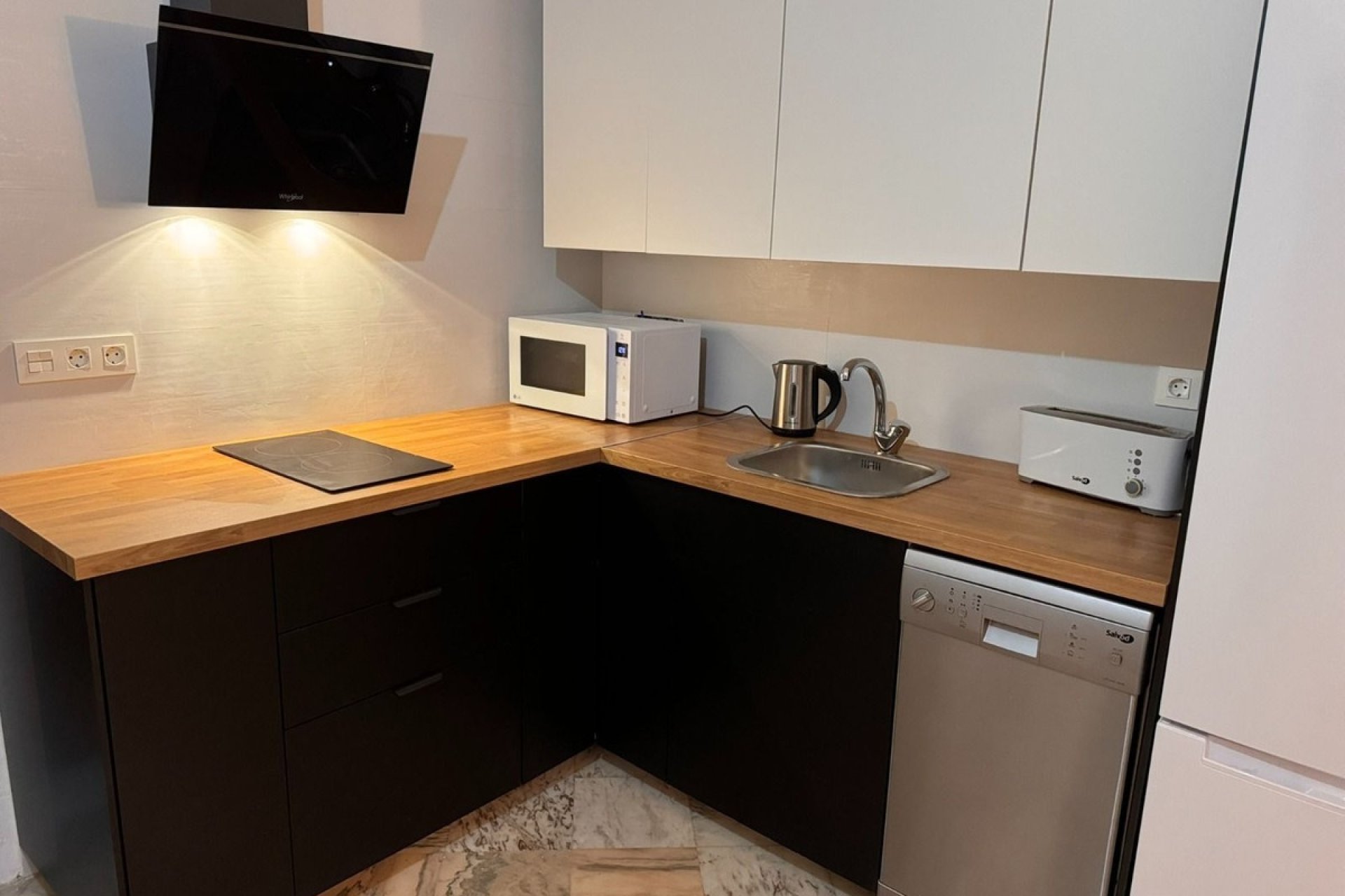 Rynek wtórny - apartment - Marbella - Elviria