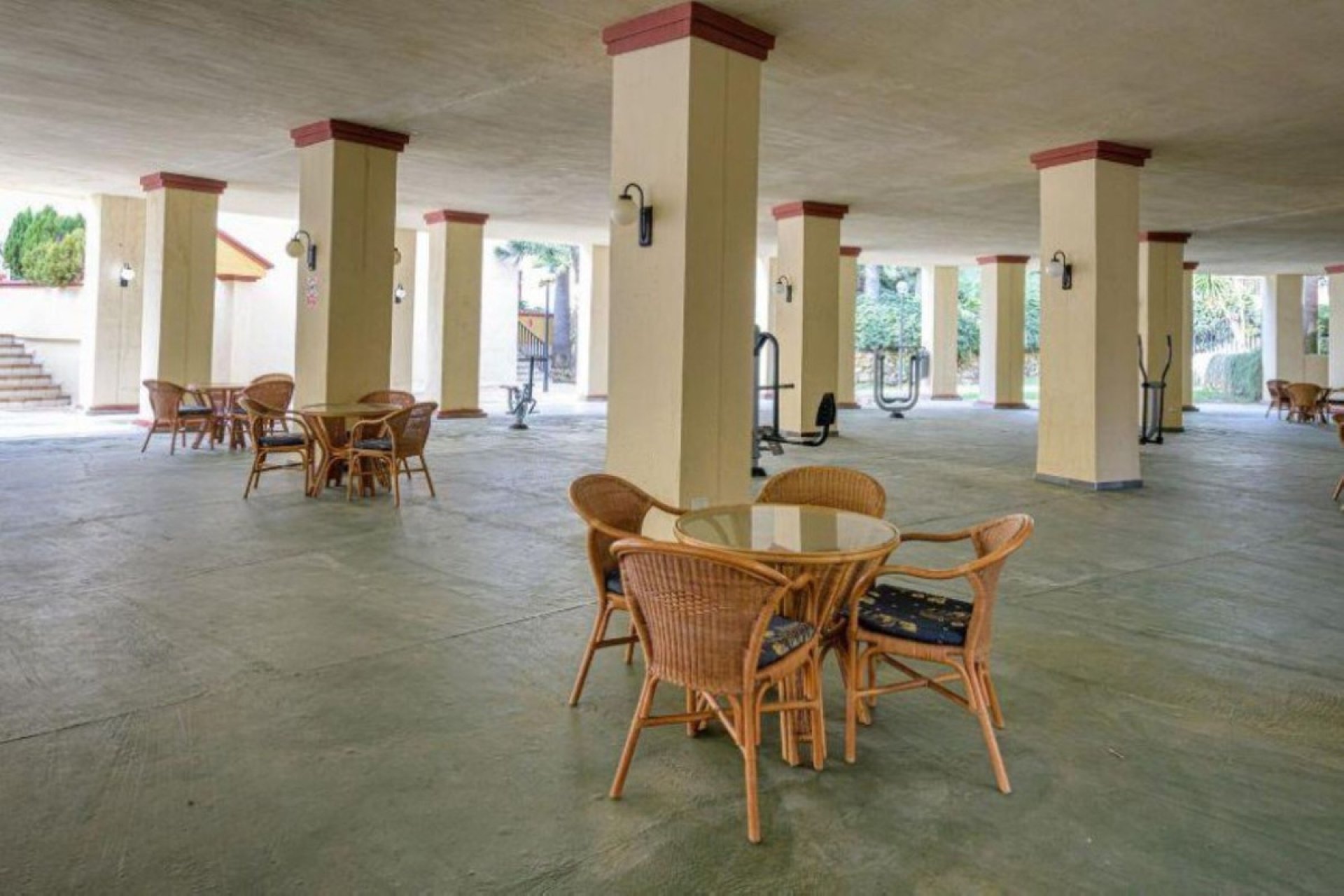 Rynek wtórny - apartment - Marbella - Elviria