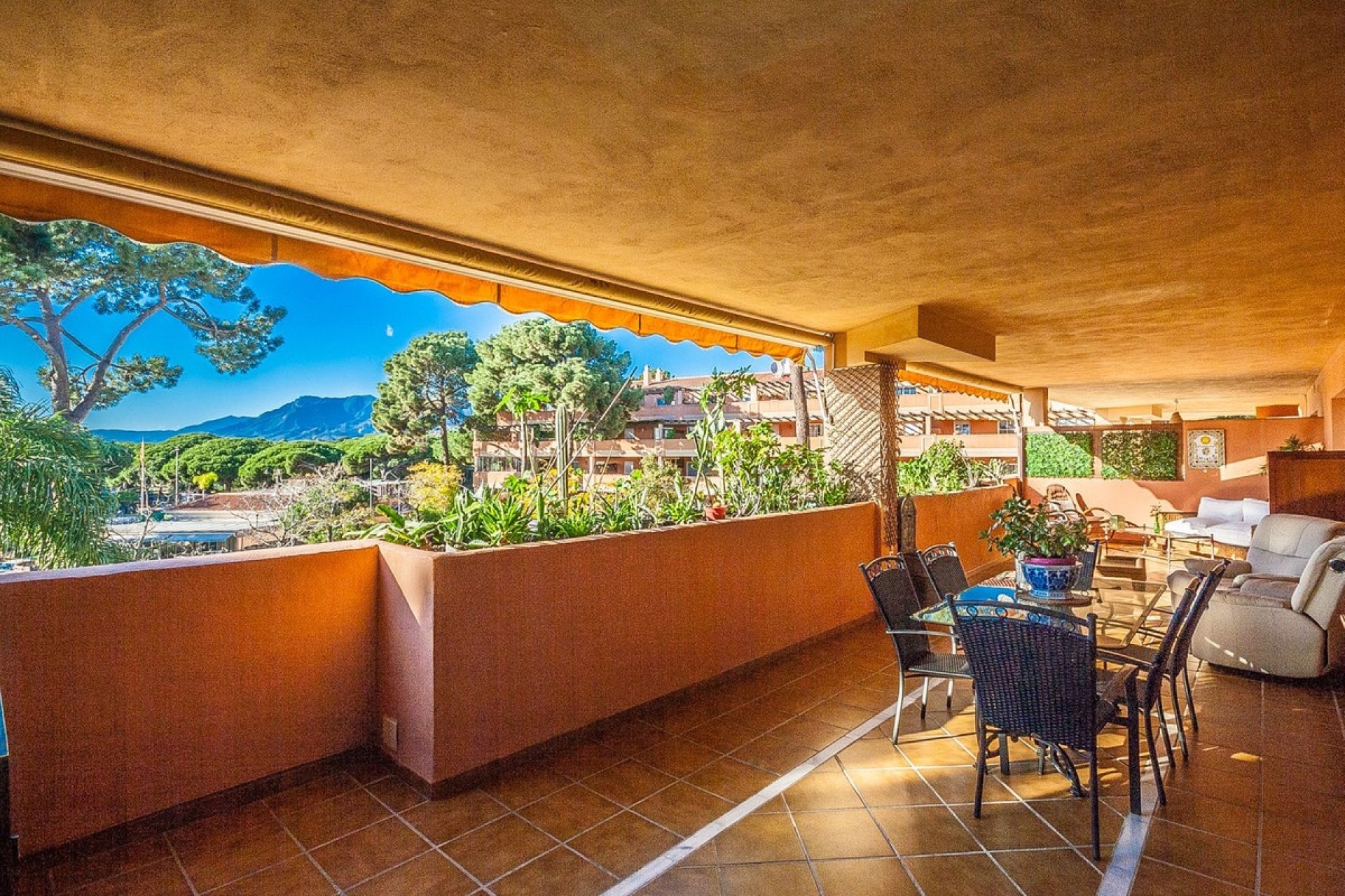Rynek wtórny - apartment - Marbella - Elviria
