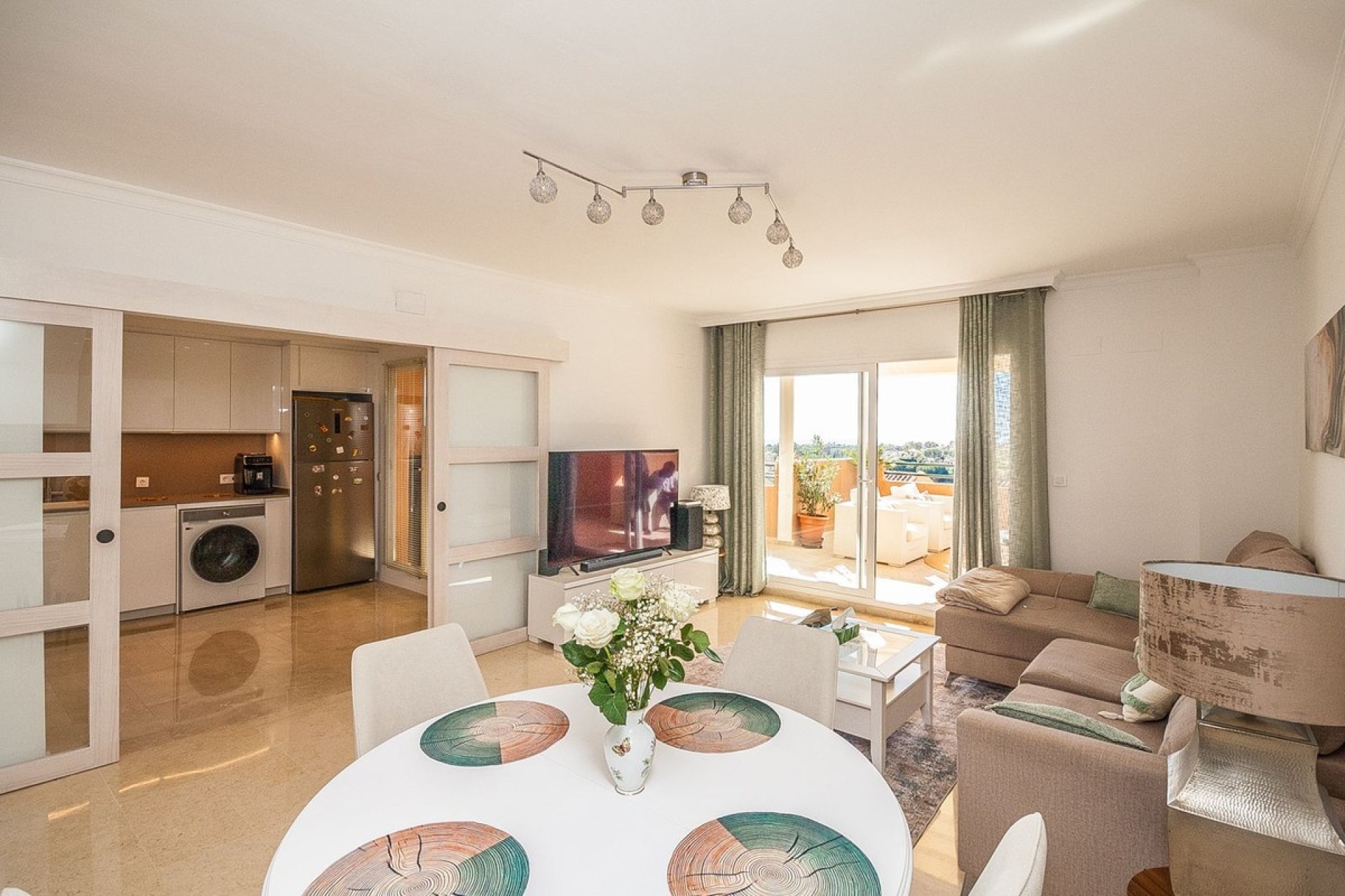 Rynek wtórny - apartment - Marbella - Elviria