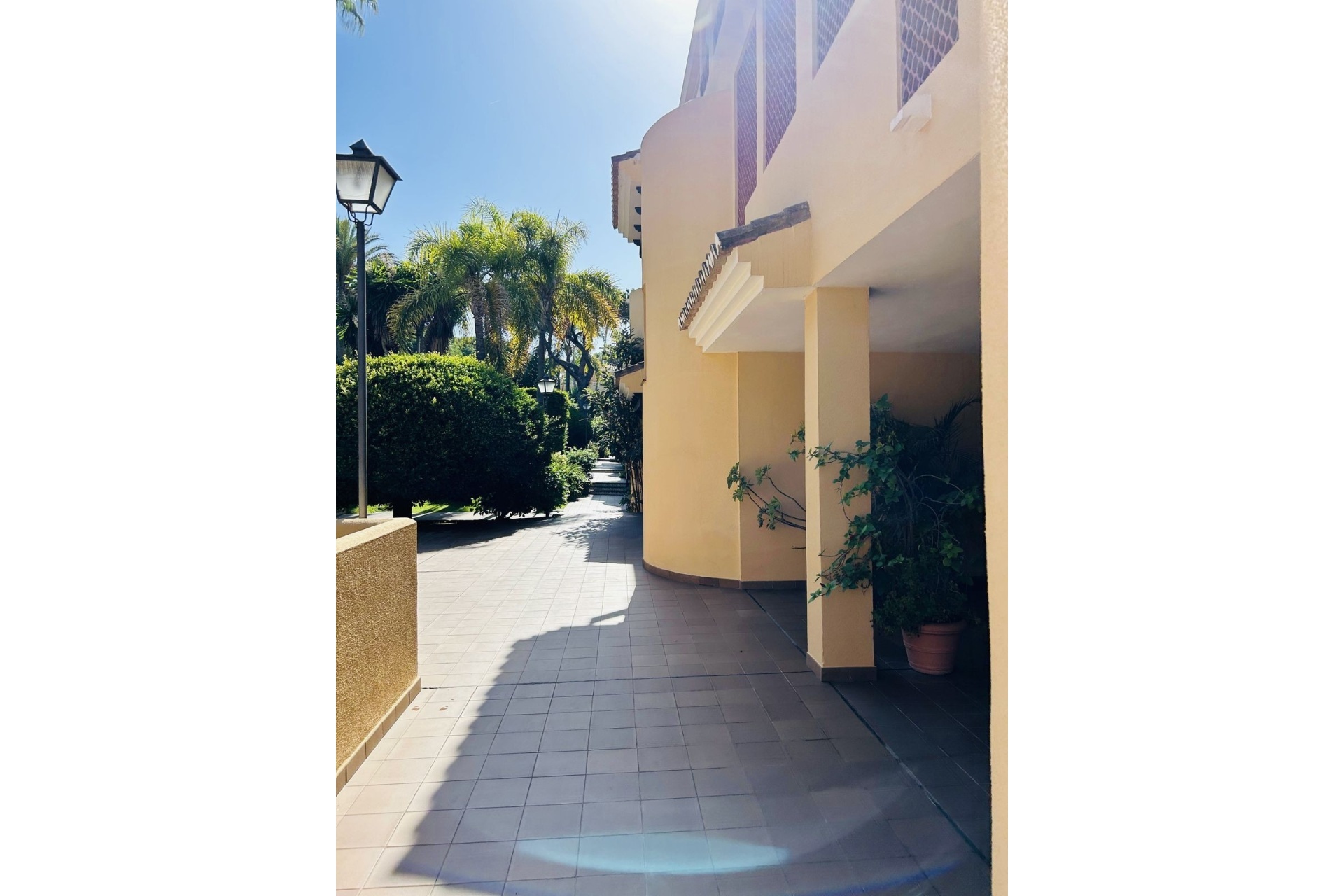 Rynek wtórny - apartment - Marbella - Elviria