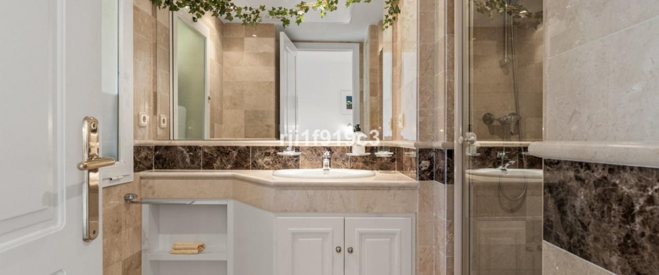 Rynek wtórny - apartment - Marbella - Elviria