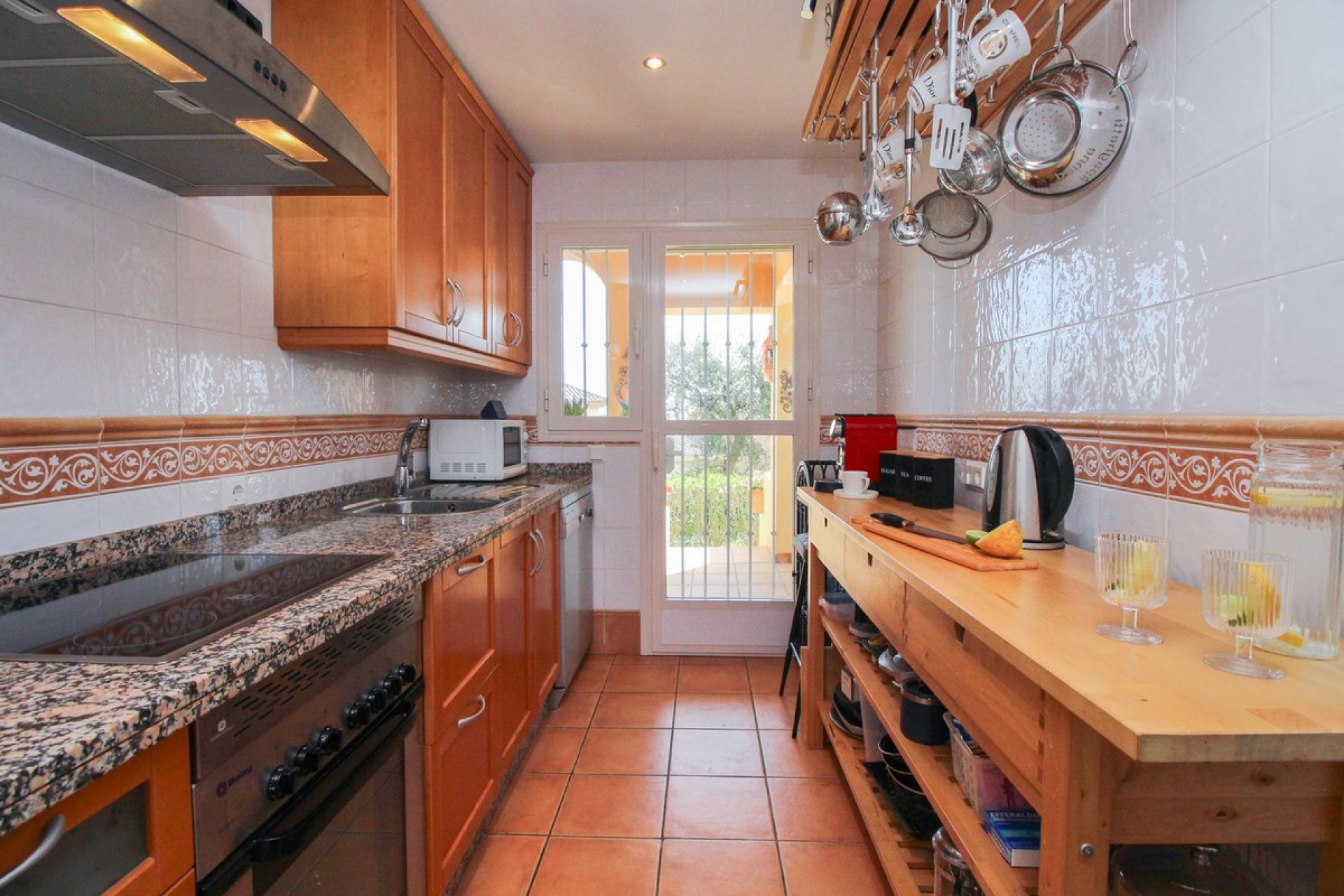 Rynek wtórny - apartment - Marbella - Elviria