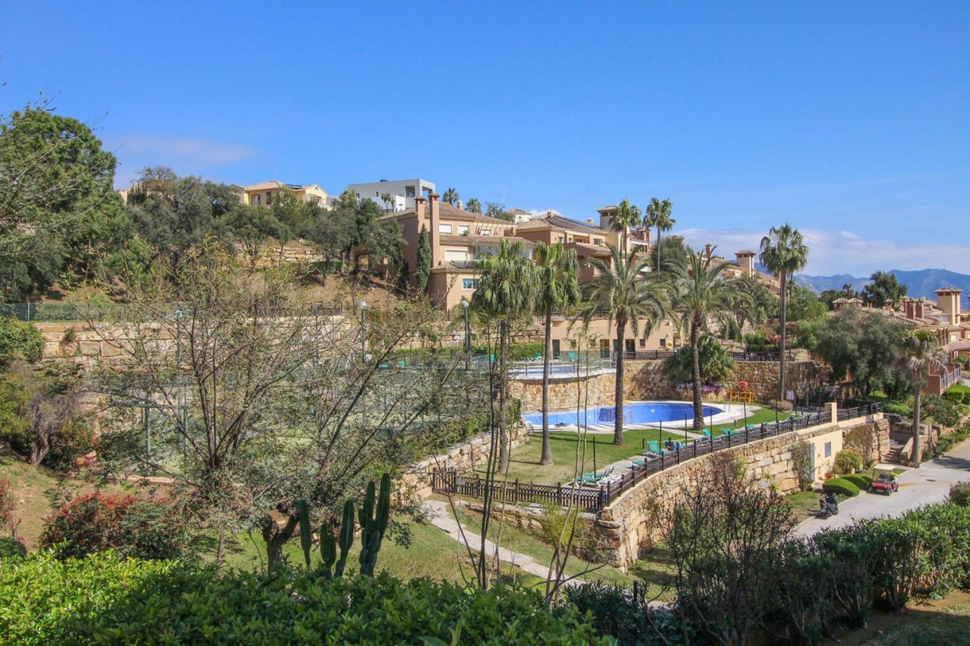 Rynek wtórny - apartment - Marbella - Elviria