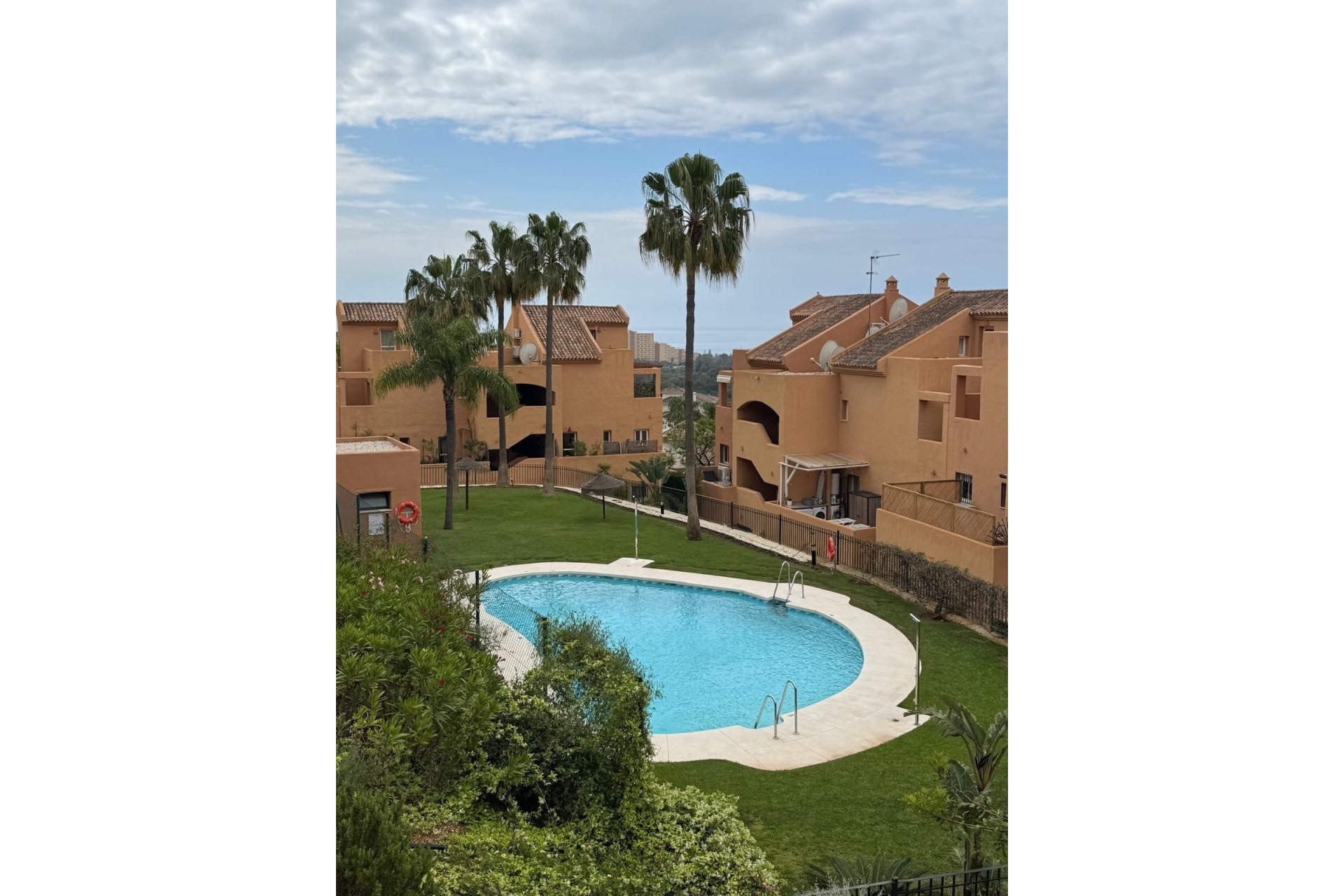 Rynek wtórny - apartment - Marbella - Elviria