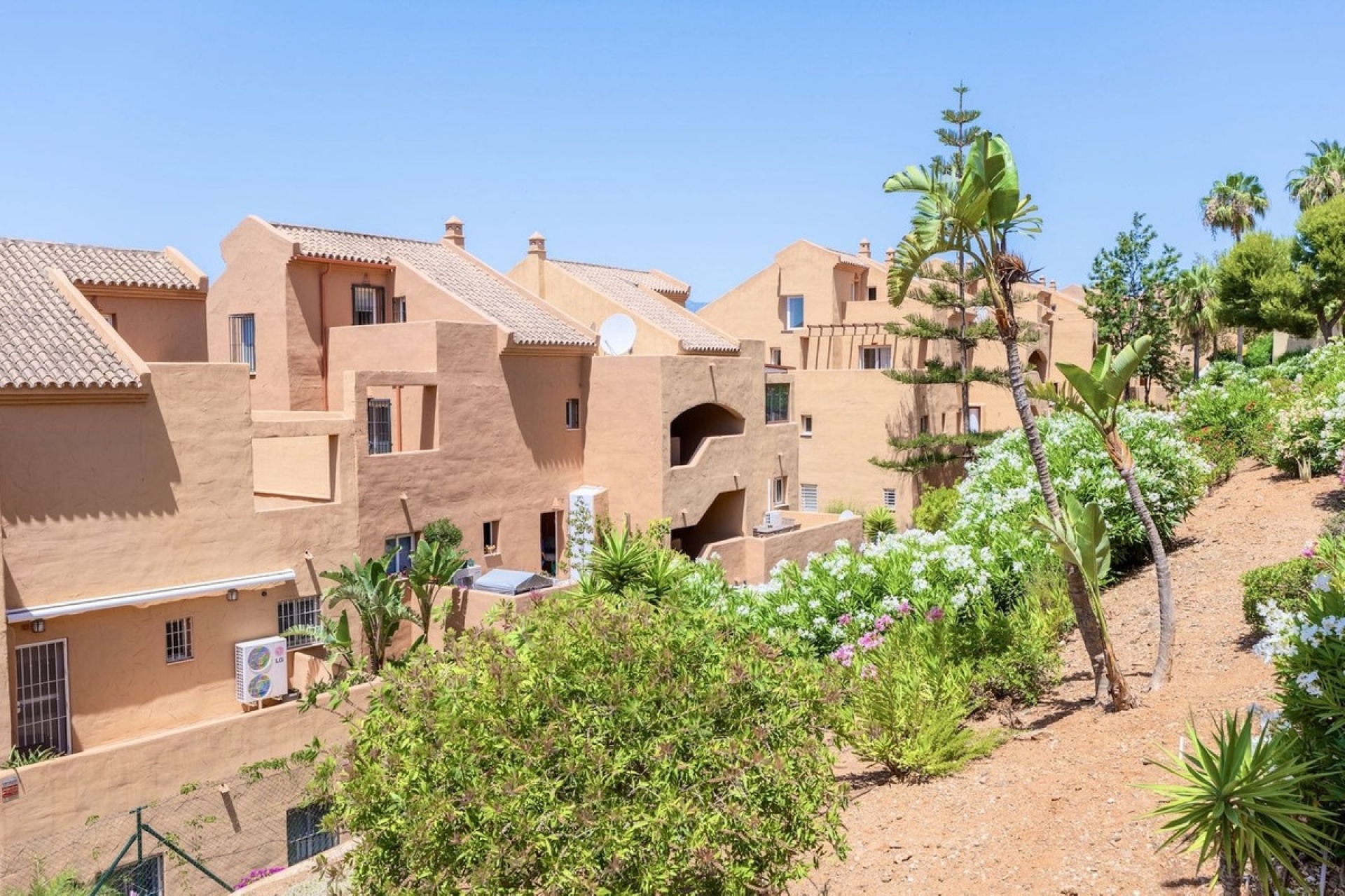Rynek wtórny - apartment - Marbella - Elviria