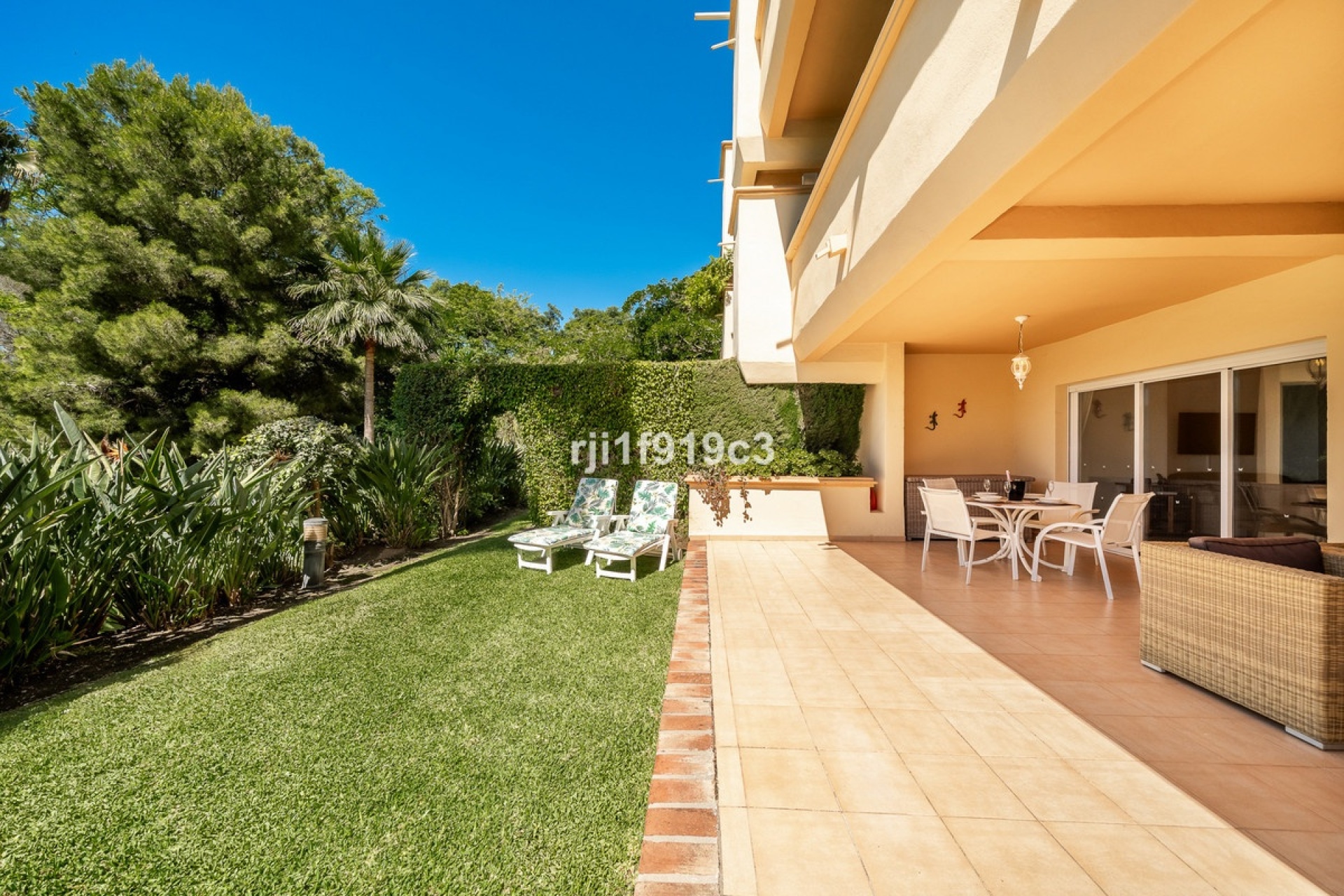 Rynek wtórny - apartment - Marbella - Elviria