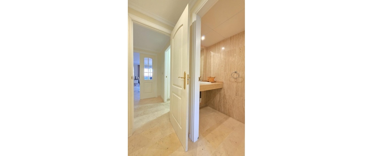 Rynek wtórny - apartment - Marbella - Elviria