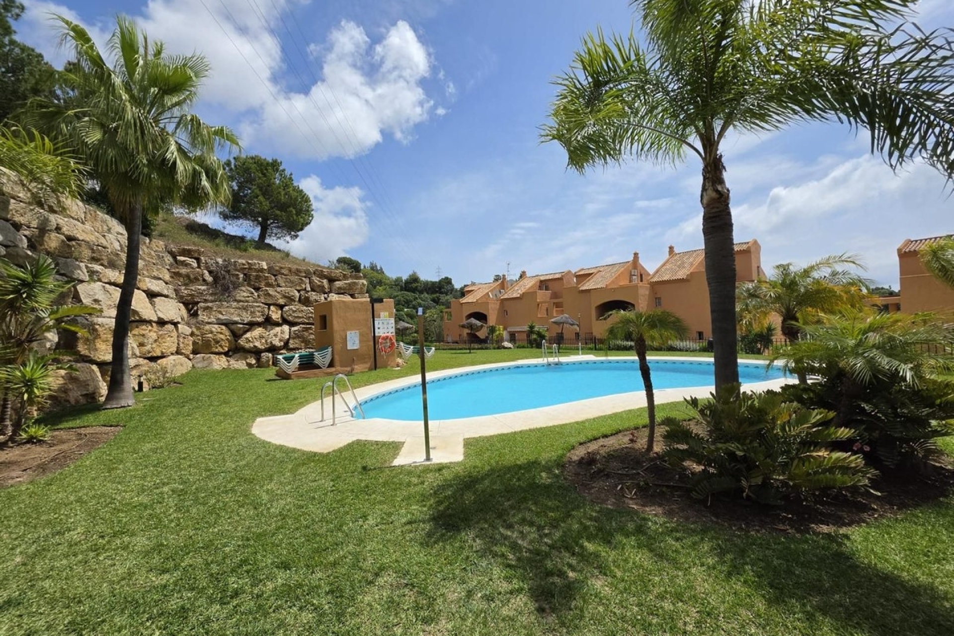 Rynek wtórny - apartment - Marbella - Elviria