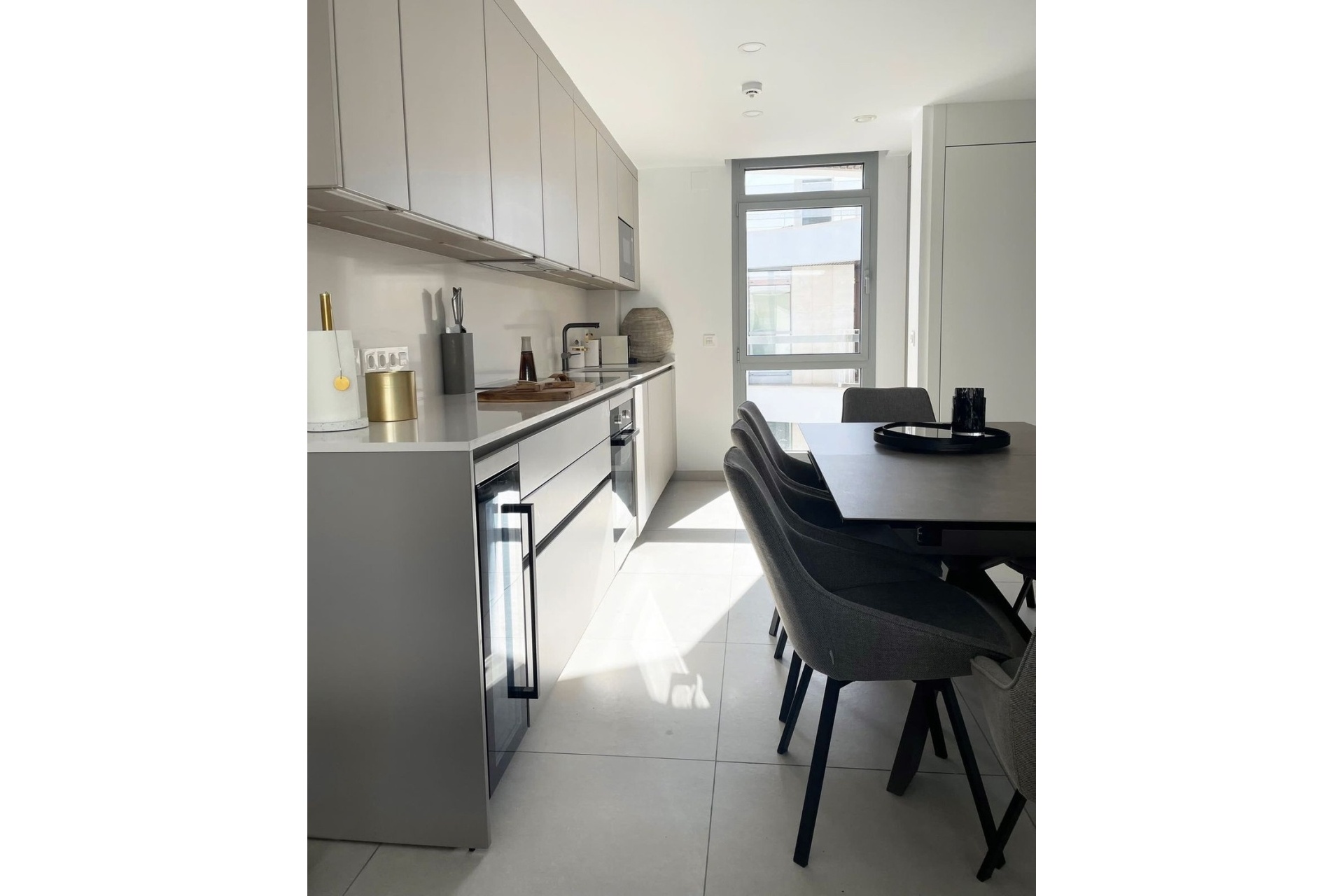 Rynek wtórny - apartment - Marbella - Elviria