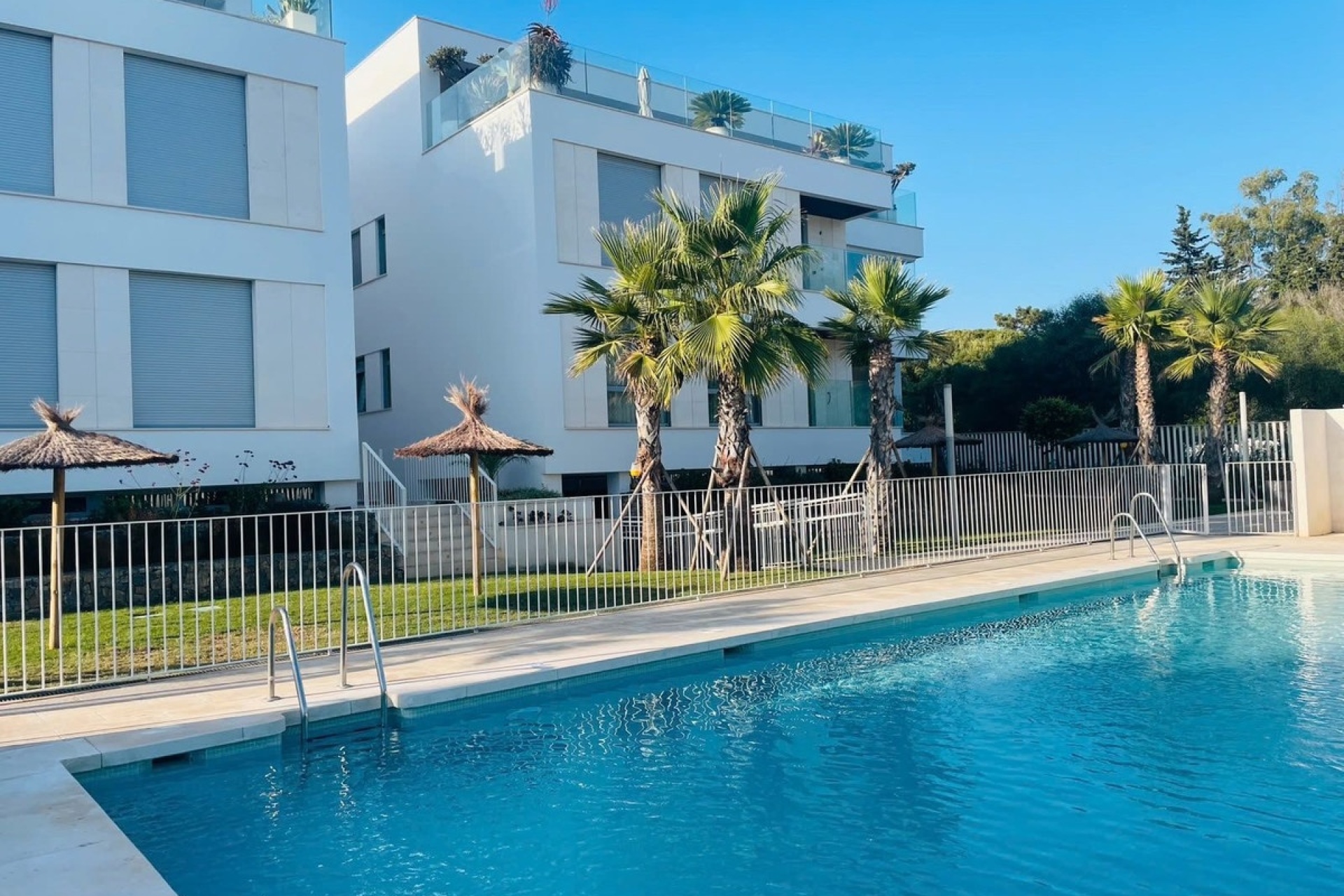 Rynek wtórny - apartment - Marbella - Elviria