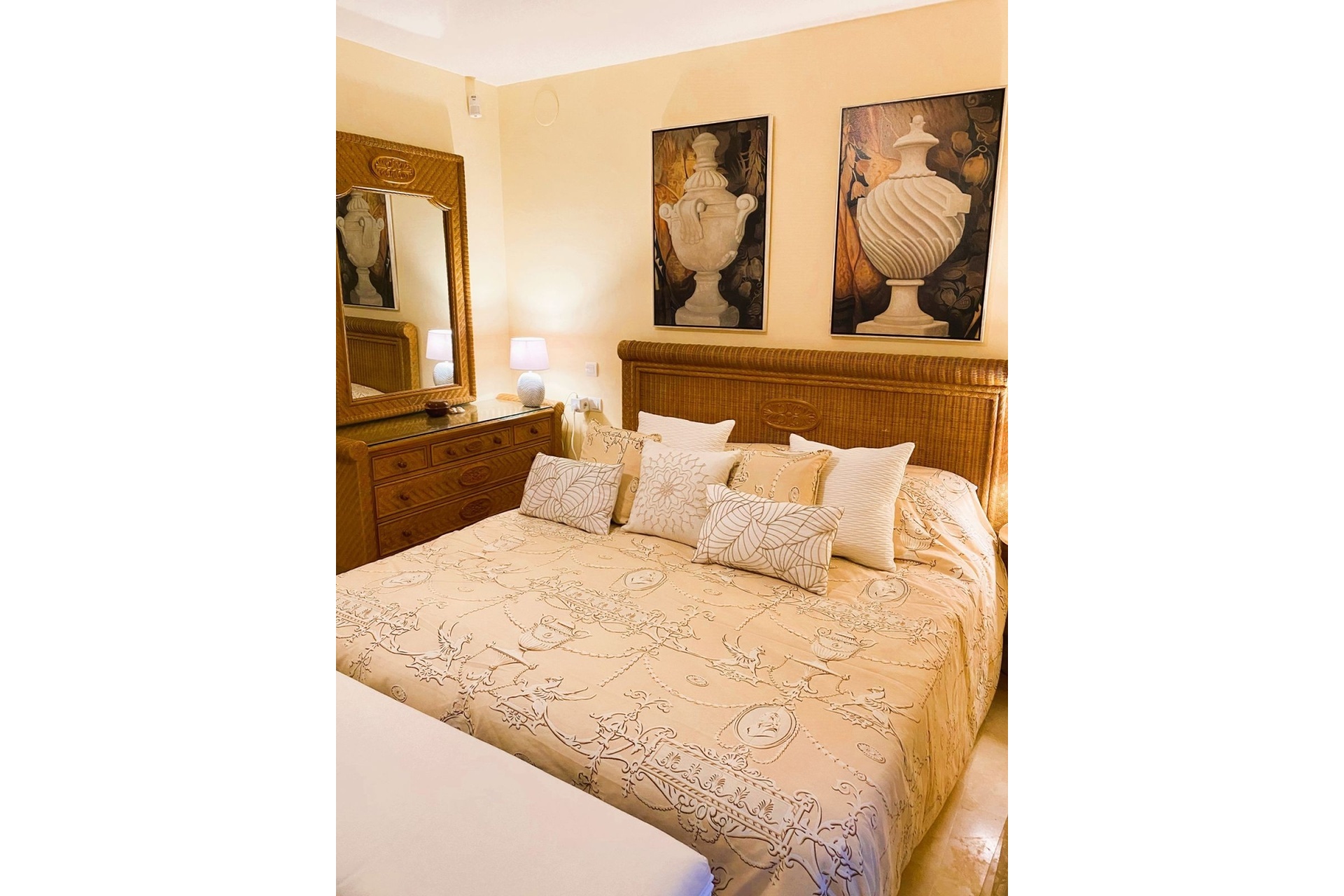 Rynek wtórny - apartment - Marbella - Elviria