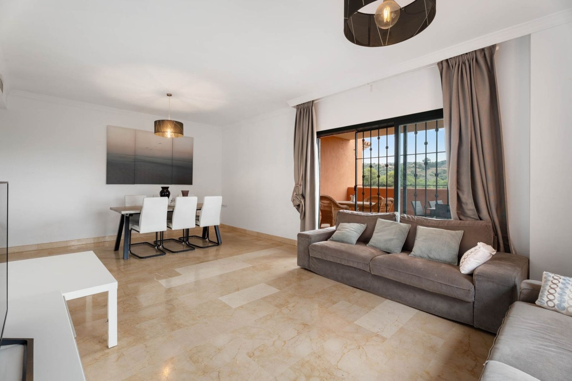 Rynek wtórny - apartment - Marbella - Elviria