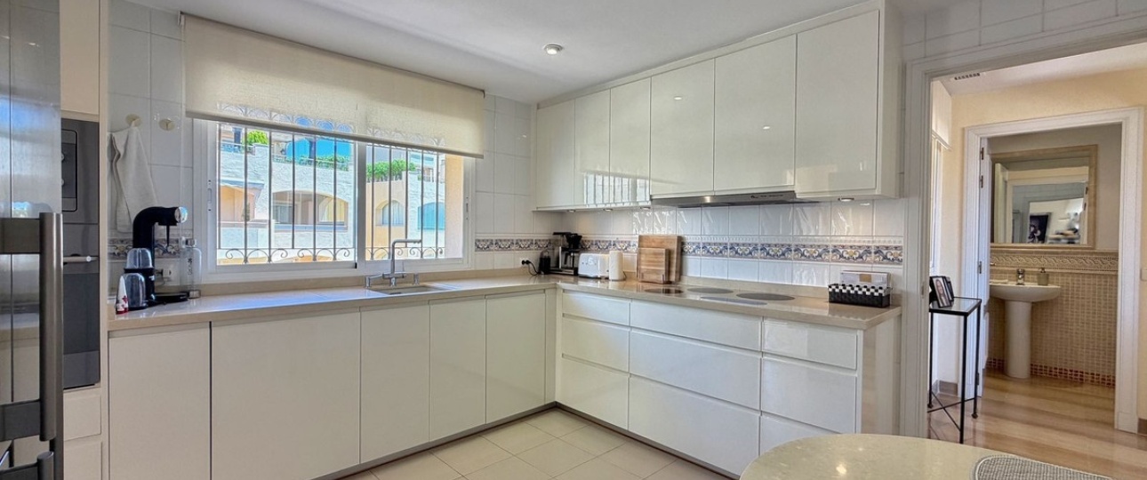 Rynek wtórny - apartment - Marbella - Elviria