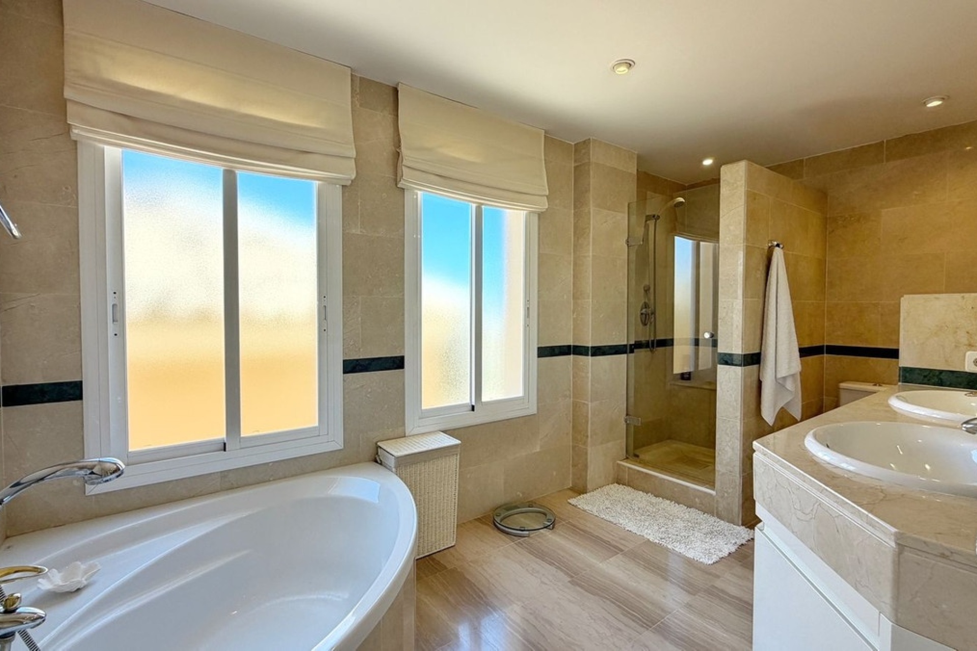 Rynek wtórny - apartment - Marbella - Elviria