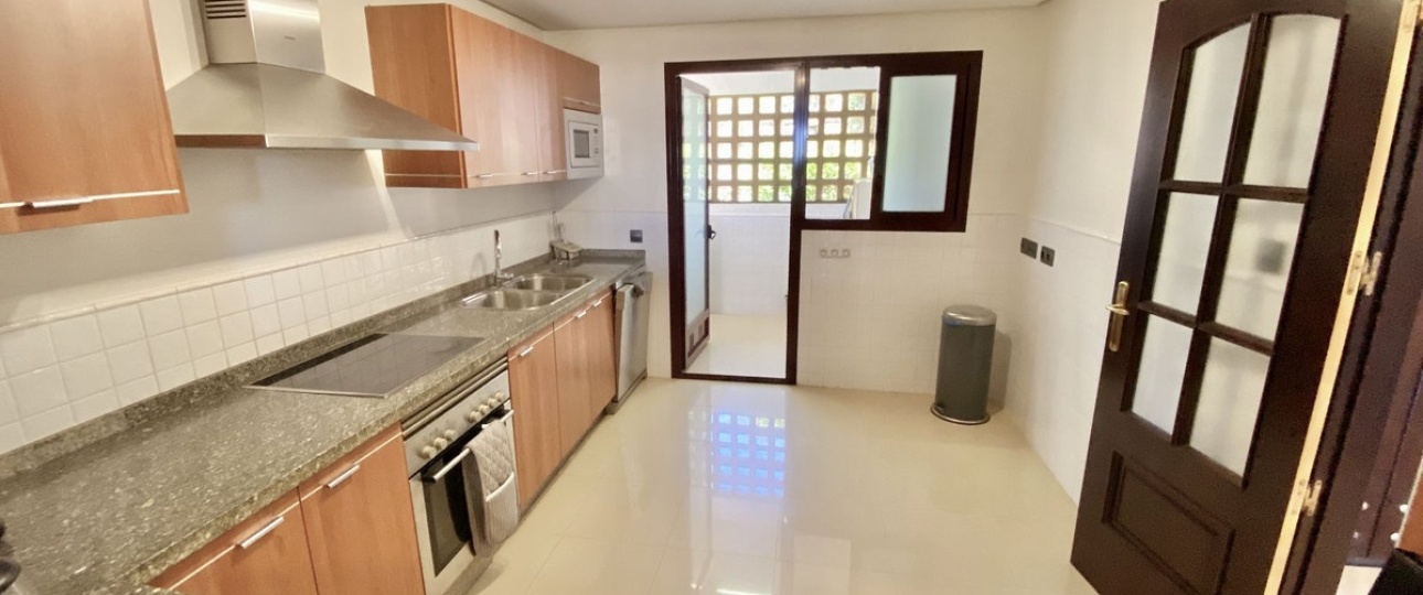 Rynek wtórny - apartment - Marbella - Elviria