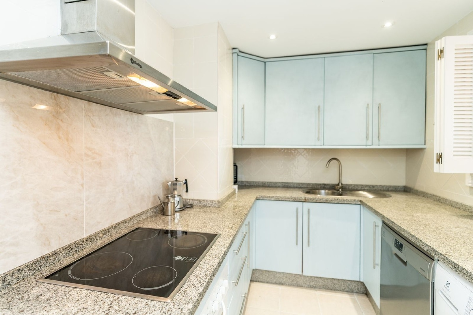 Rynek wtórny - apartment - Marbella - Elviria
