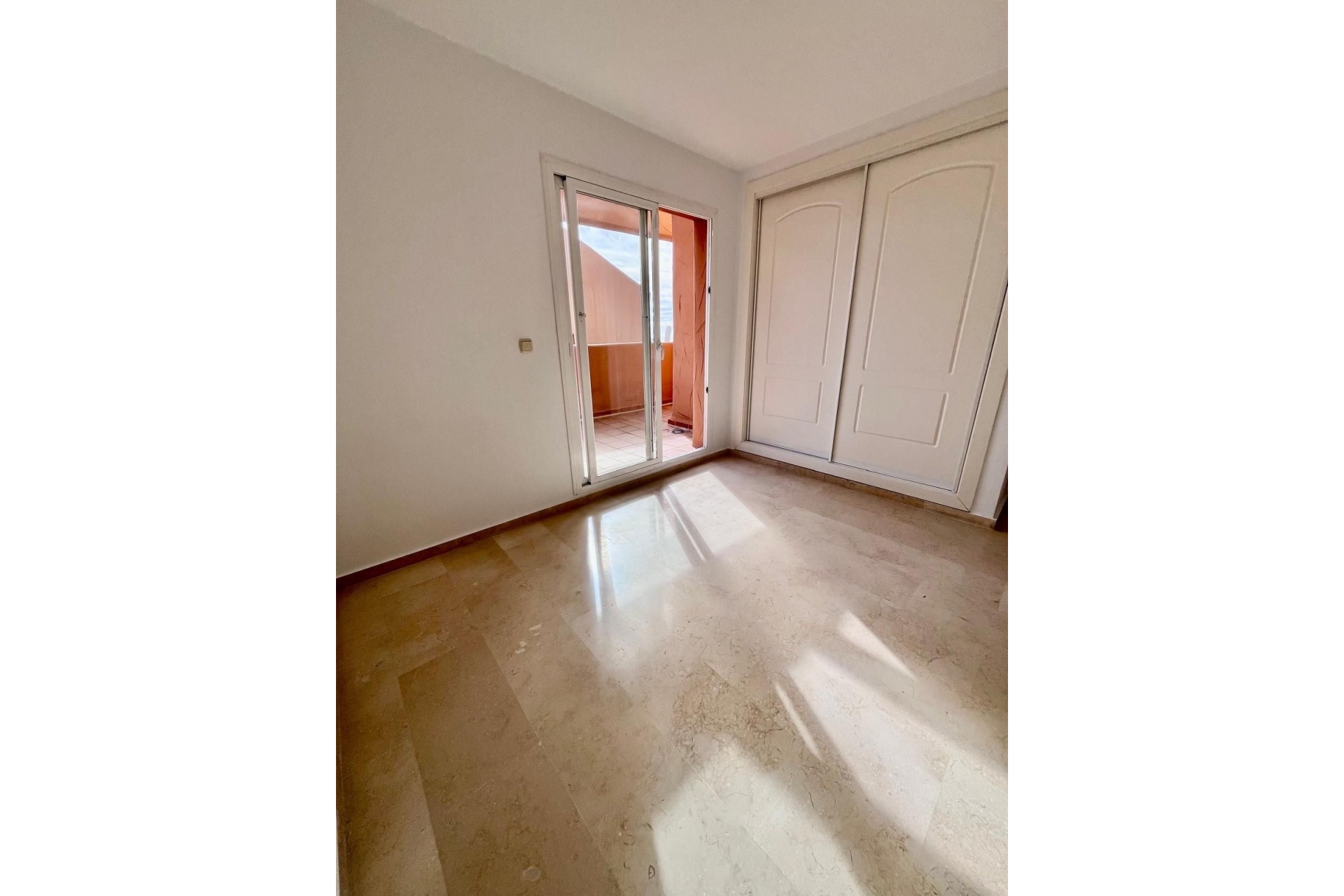 Rynek wtórny - apartment - Marbella - Elviria