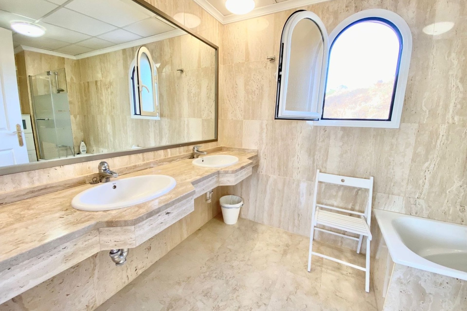 Rynek wtórny - apartment - Marbella - Elviria