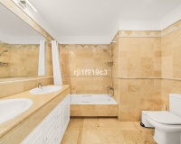 Rynek wtórny - apartment - Marbella - Elviria