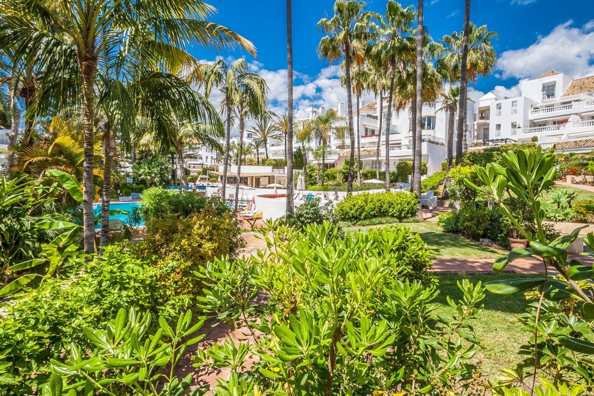 Rynek wtórny - apartment - Marbella - Elviria