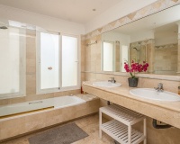 Rynek wtórny - apartment - Marbella - Elviria