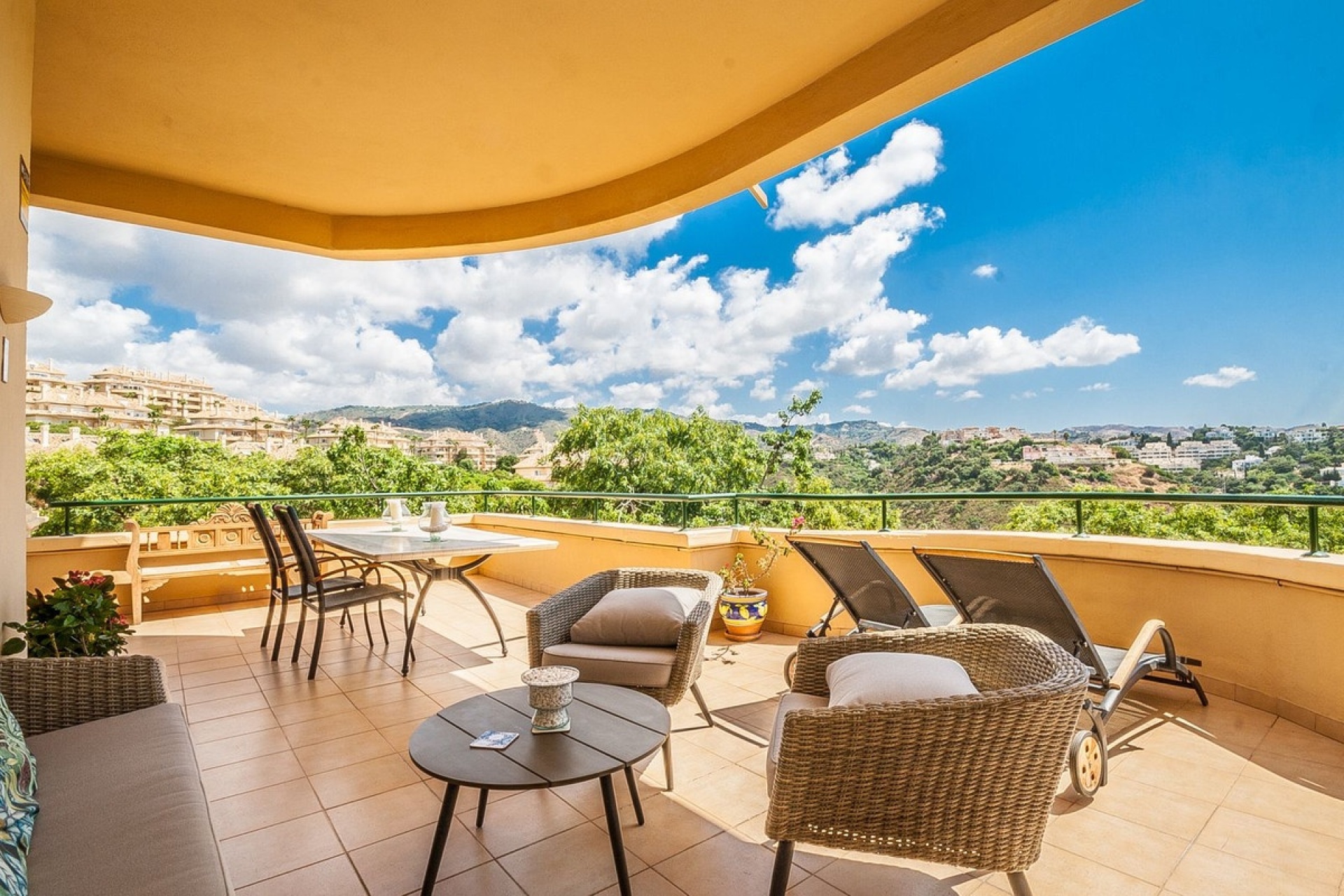 Rynek wtórny - apartment - Marbella - Elviria