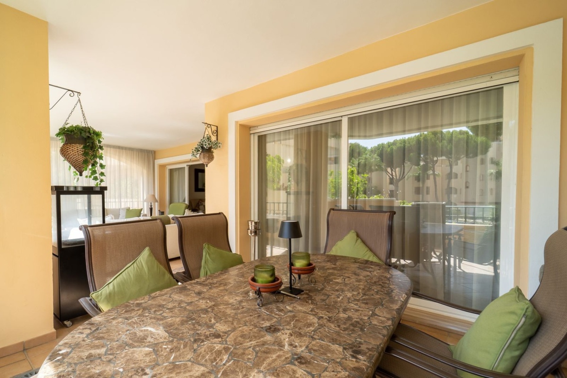Rynek wtórny - apartment - Marbella - Elviria