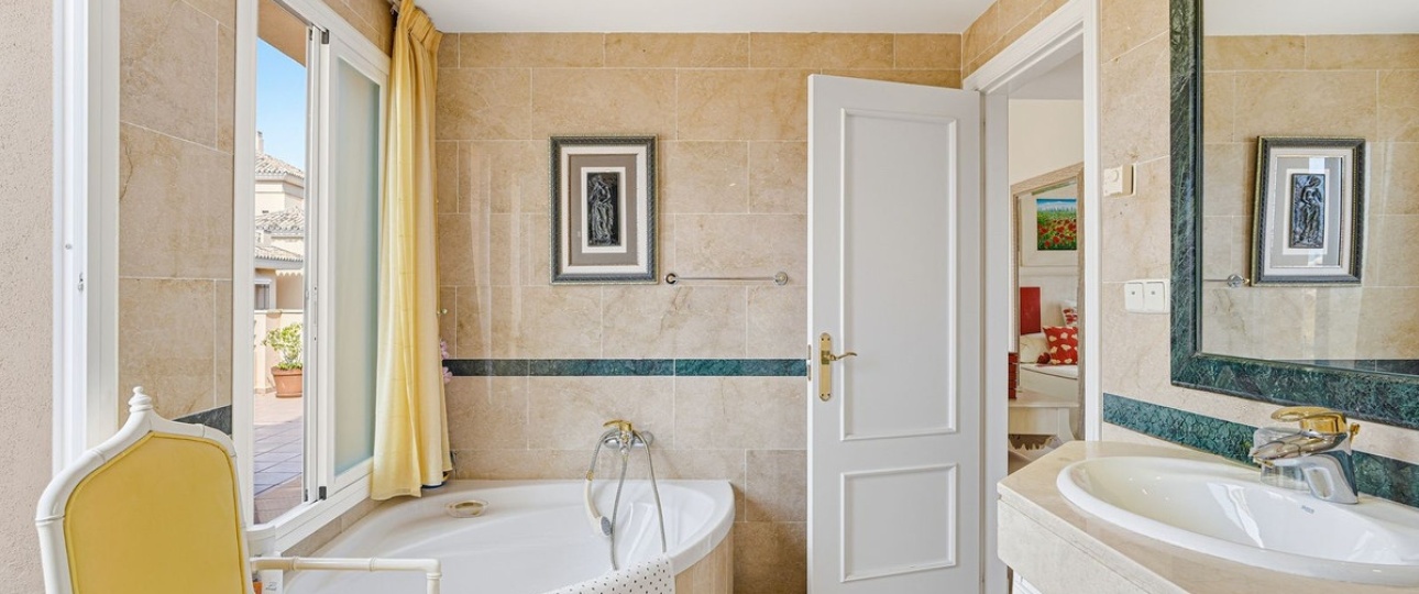 Rynek wtórny - apartment - Marbella - Elviria