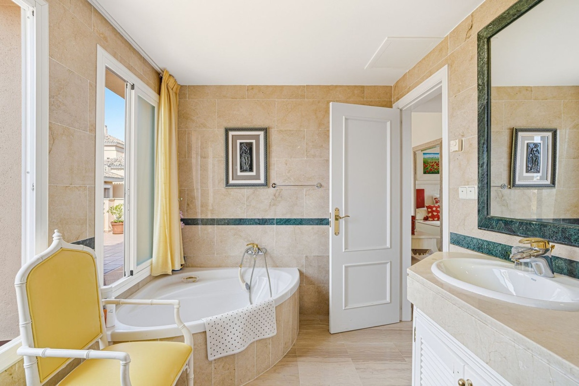 Rynek wtórny - apartment - Marbella - Elviria