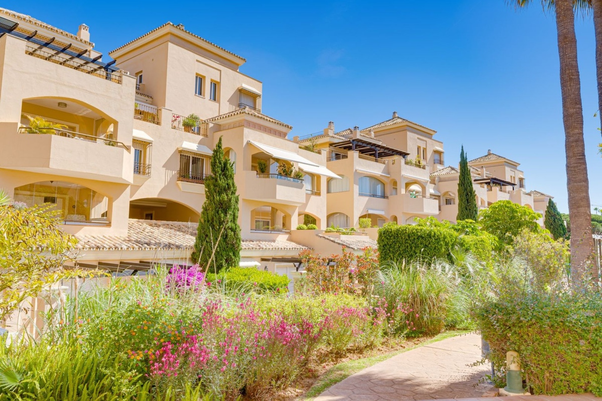 Rynek wtórny - apartment - Marbella - Elviria