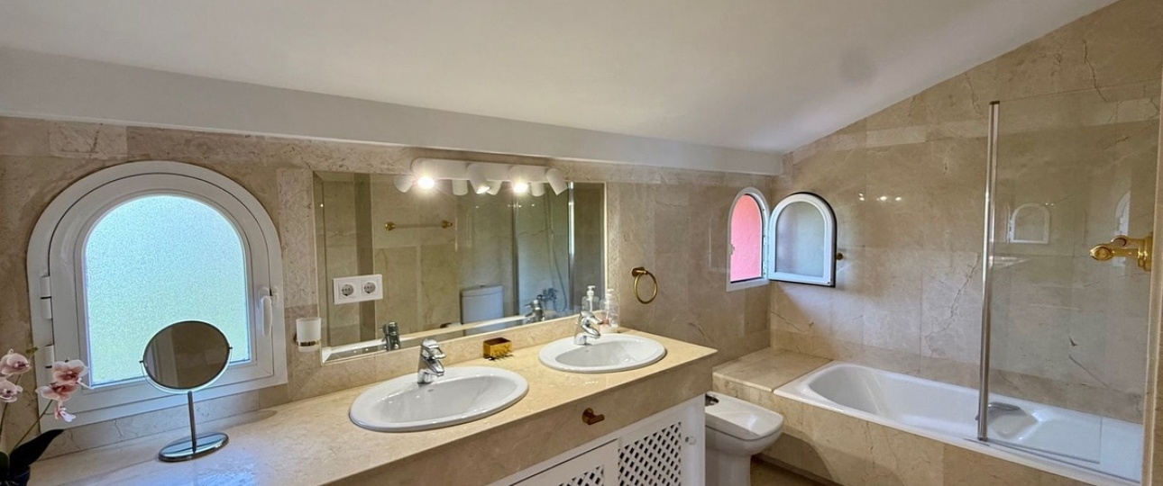 Rynek wtórny - apartment - Marbella - Elviria