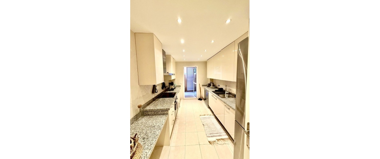 Rynek wtórny - apartment - Marbella - Elviria