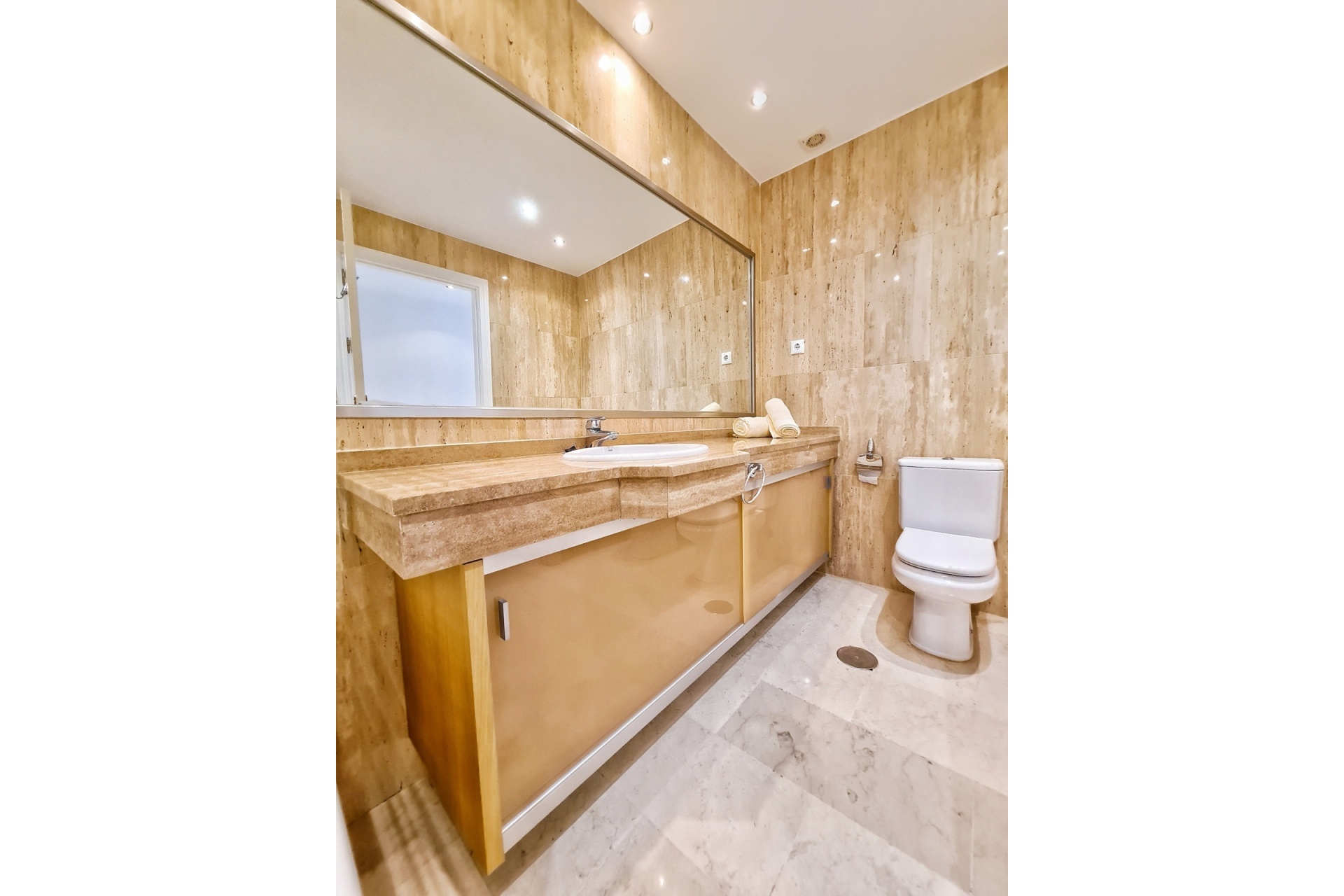 Rynek wtórny - apartment - Marbella - Elviria