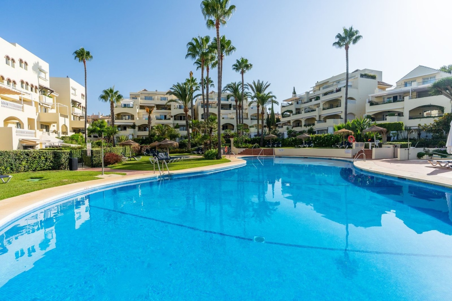 Rynek wtórny - apartment - Marbella - Elviria