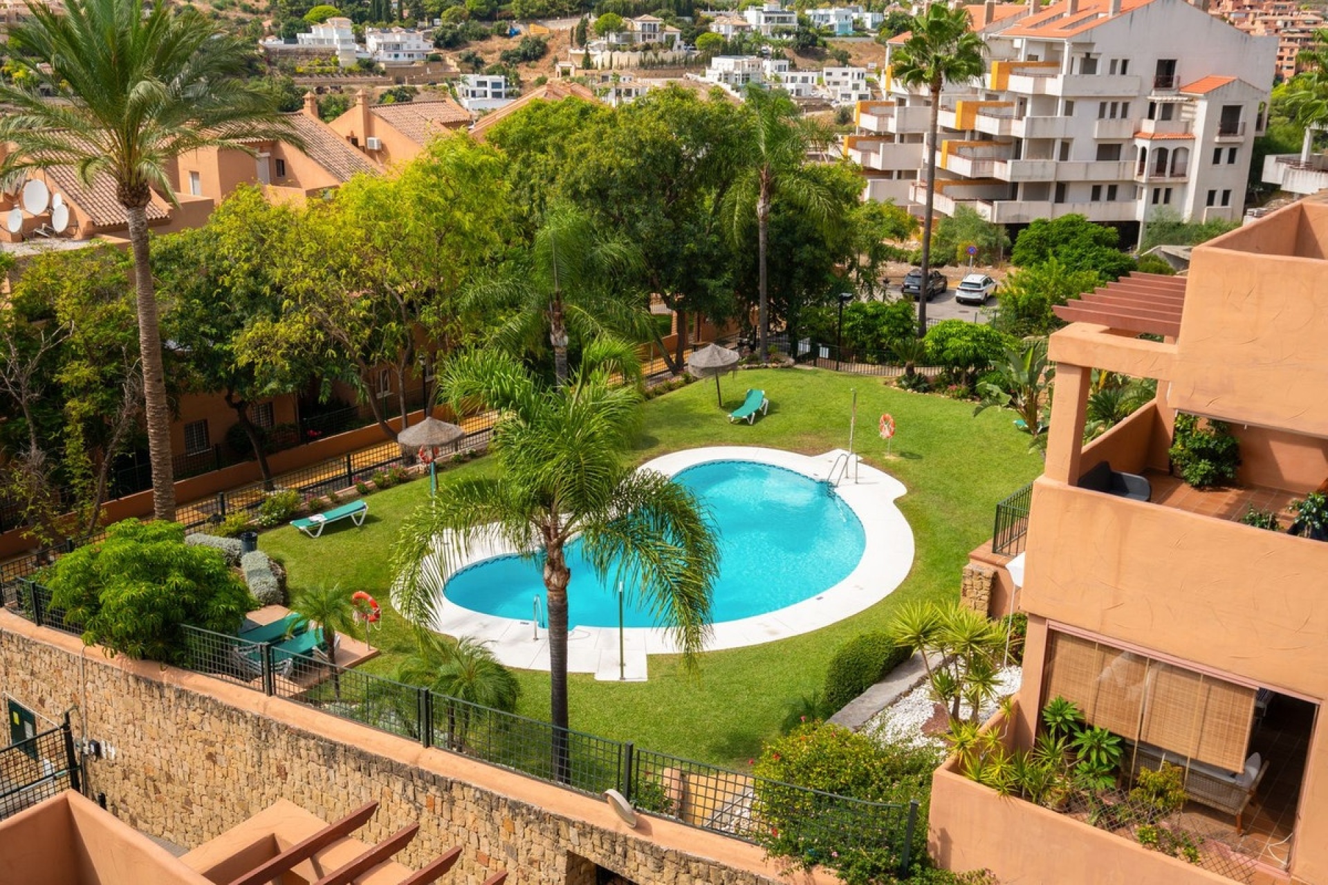 Rynek wtórny - apartment - Marbella - Elviria