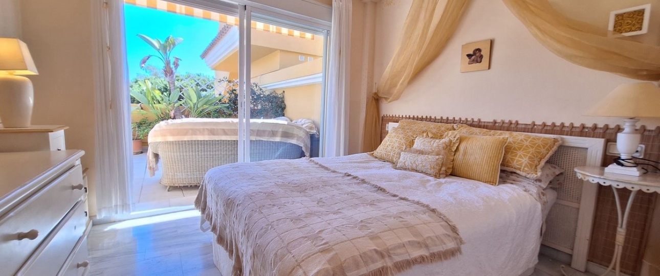 Rynek wtórny - apartment - Marbella - Elviria