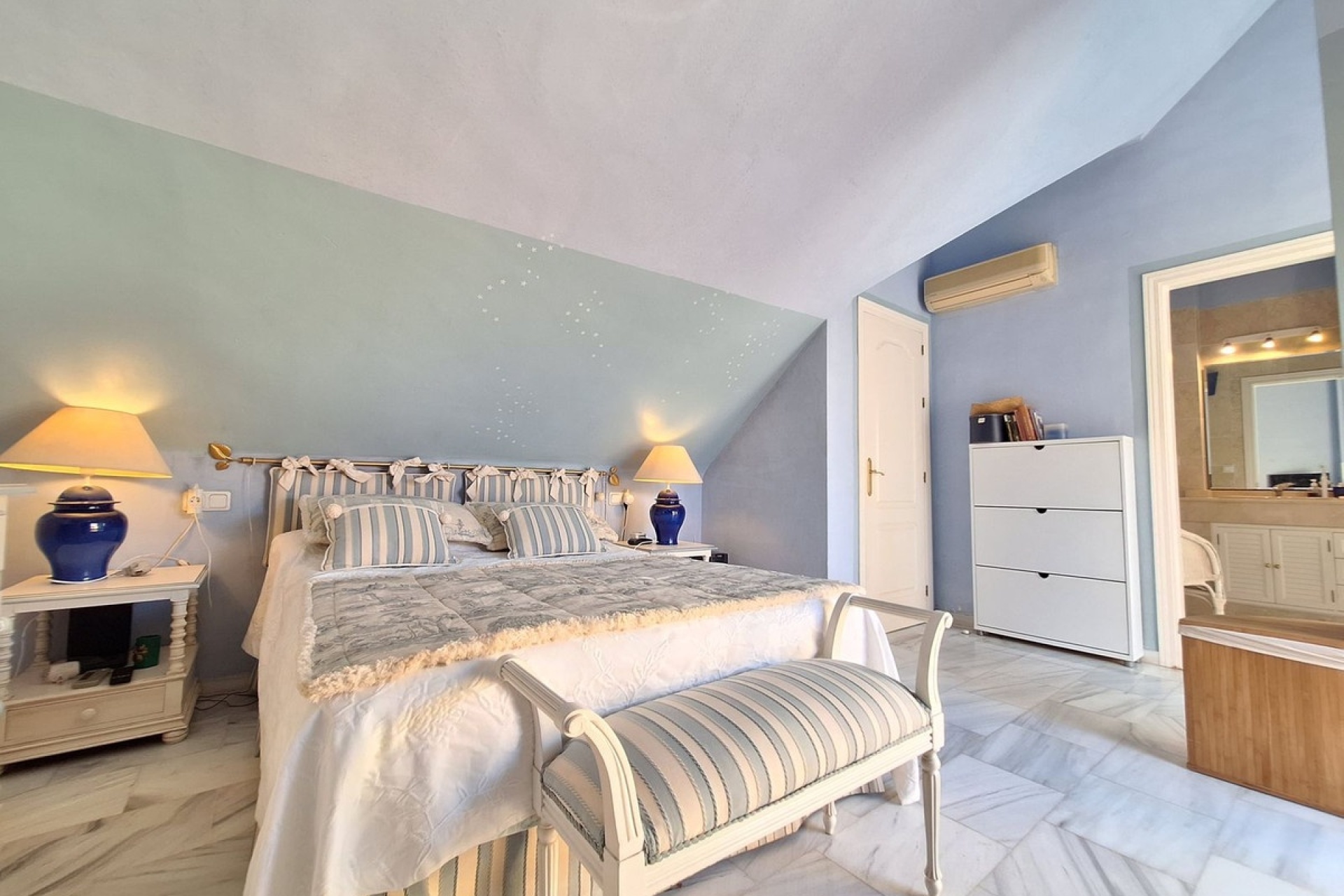 Rynek wtórny - apartment - Marbella - Elviria