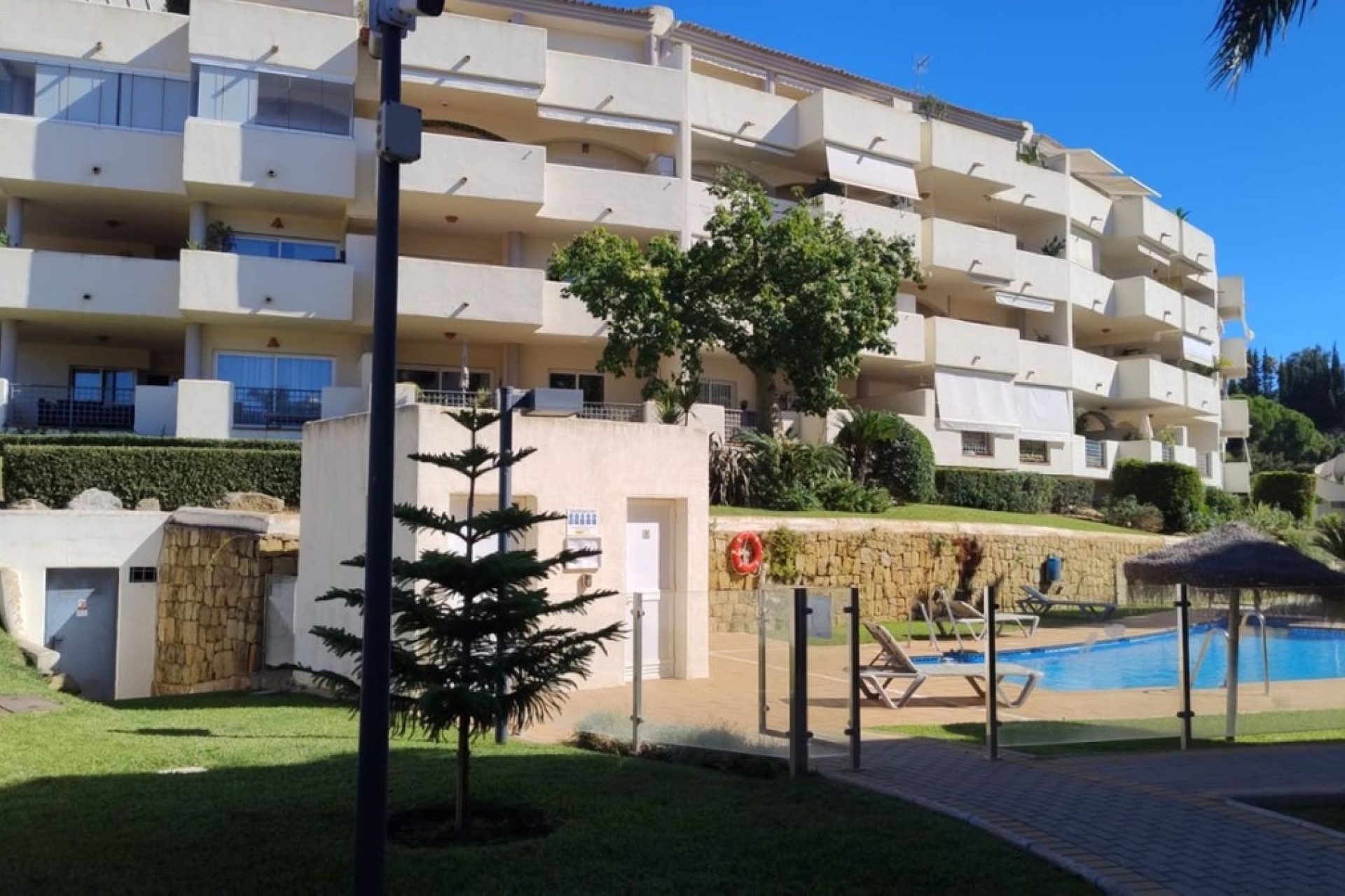 Rynek wtórny - apartment - Marbella - Elviria