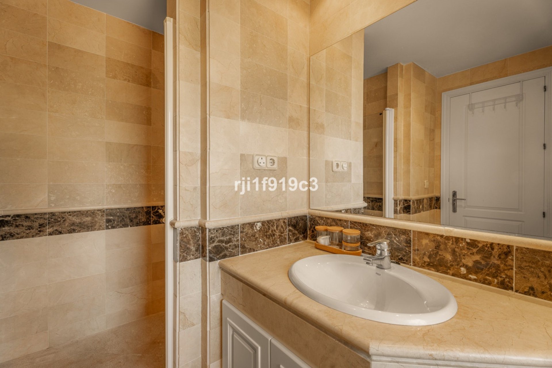 Rynek wtórny - apartment - Marbella - Elviria