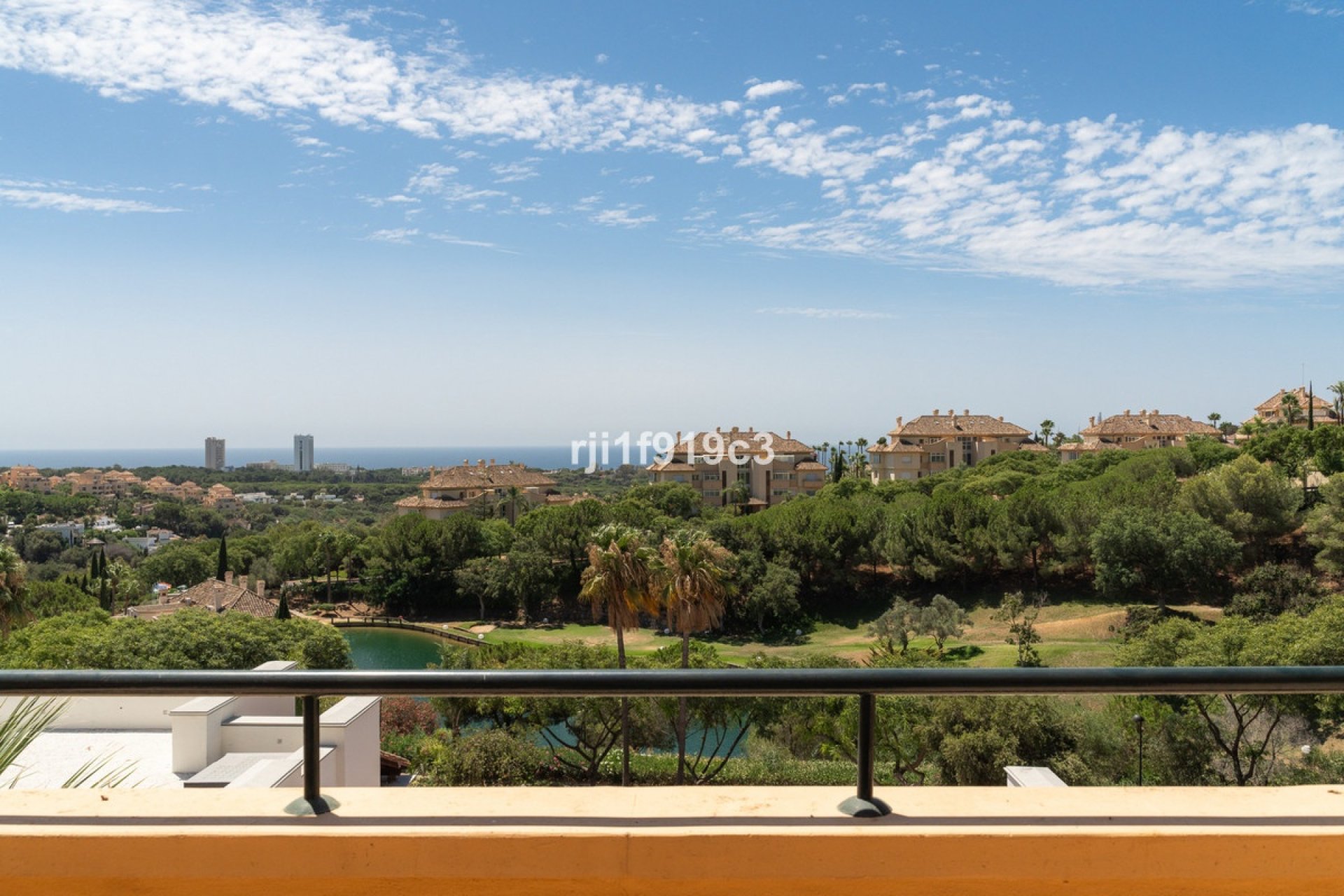 Rynek wtórny - apartment - Marbella - Elviria